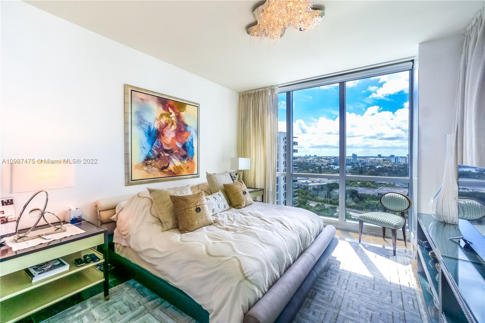 RITZ CARLTON BAL HARBOUR - Residential