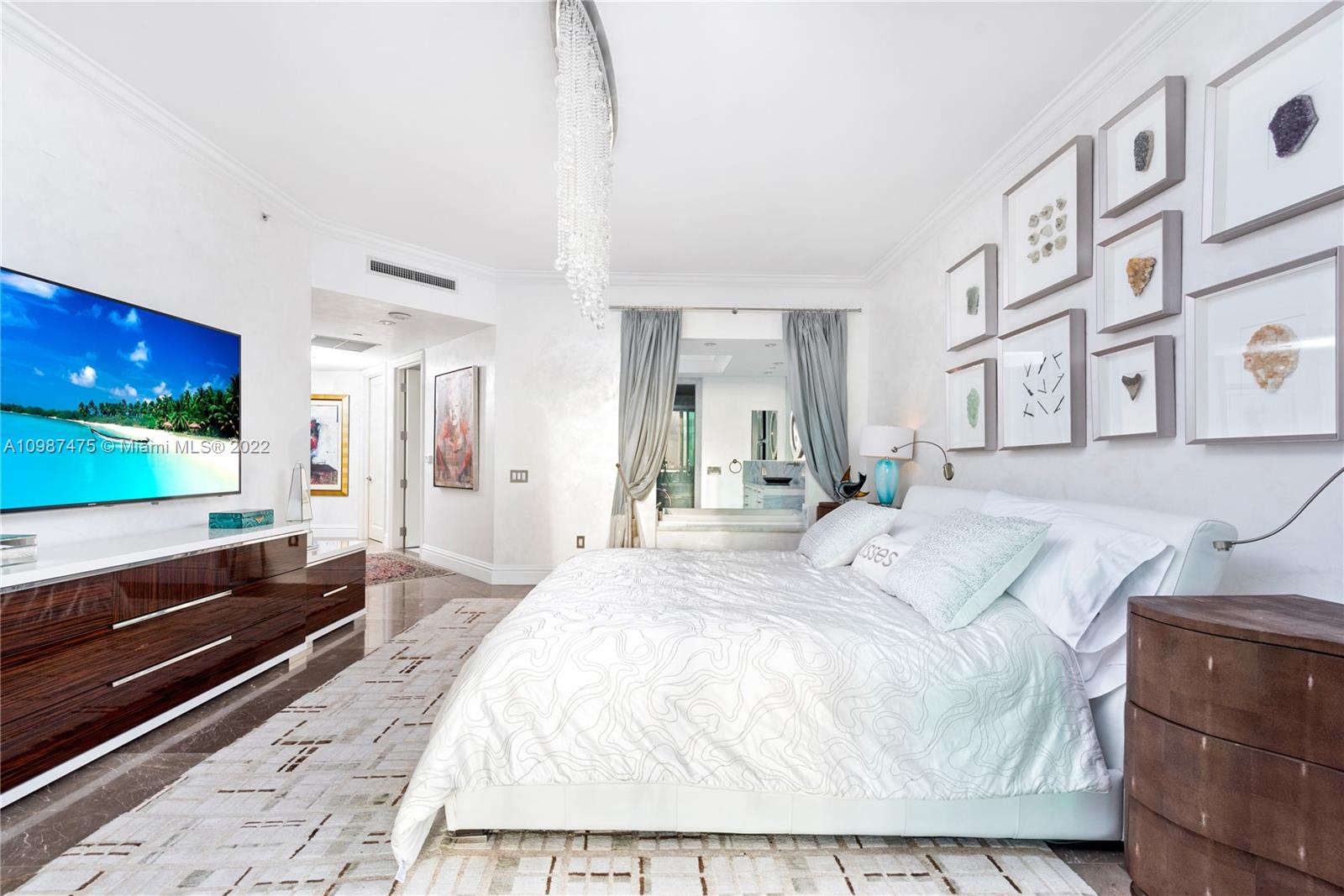 RITZ CARLTON BAL HARBOUR - Residential