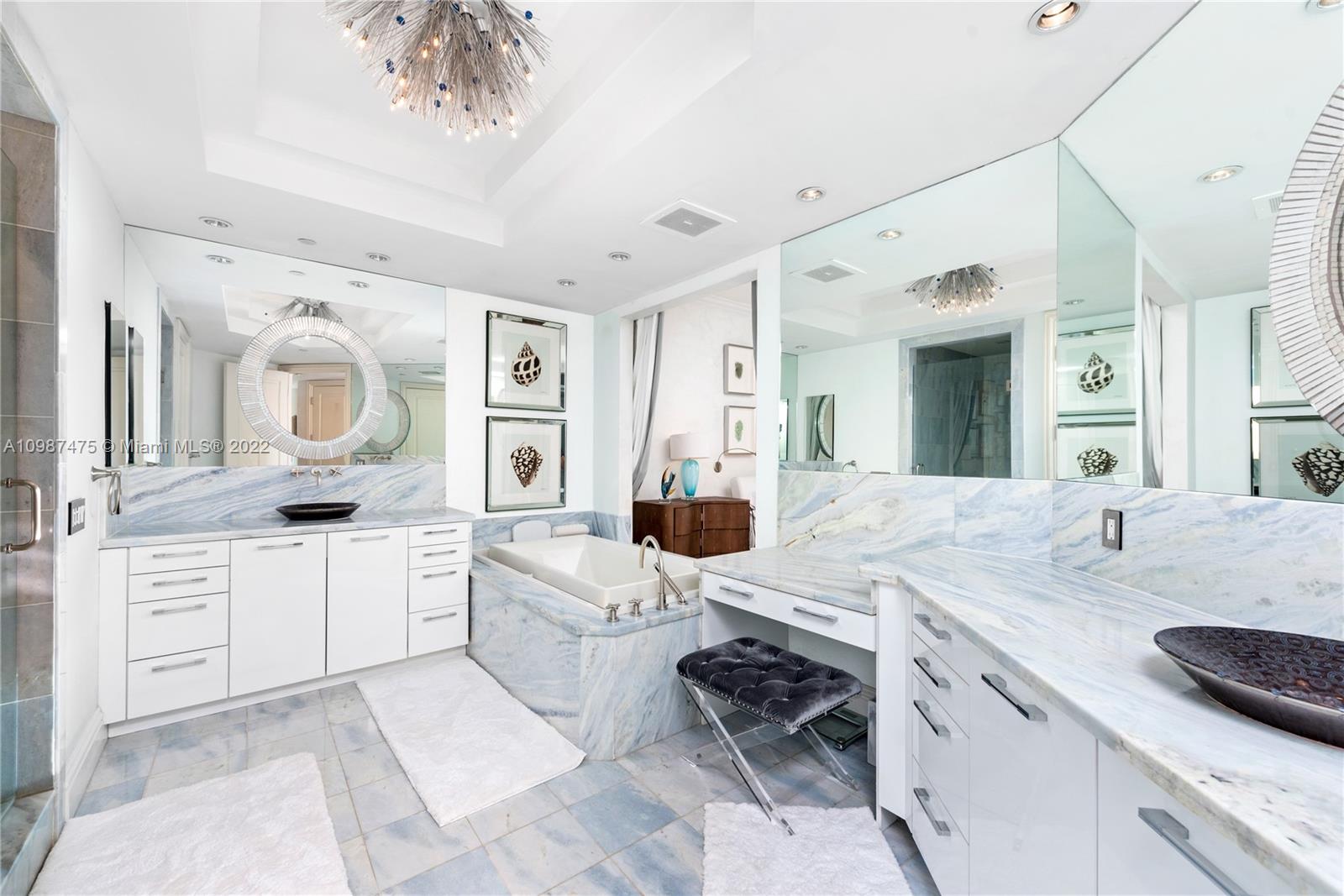 RITZ CARLTON BAL HARBOUR - Residential