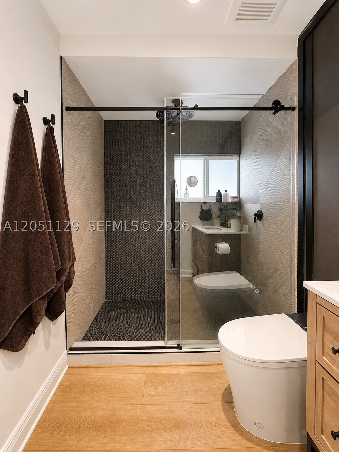 SHERWOOD FOREST - Residential