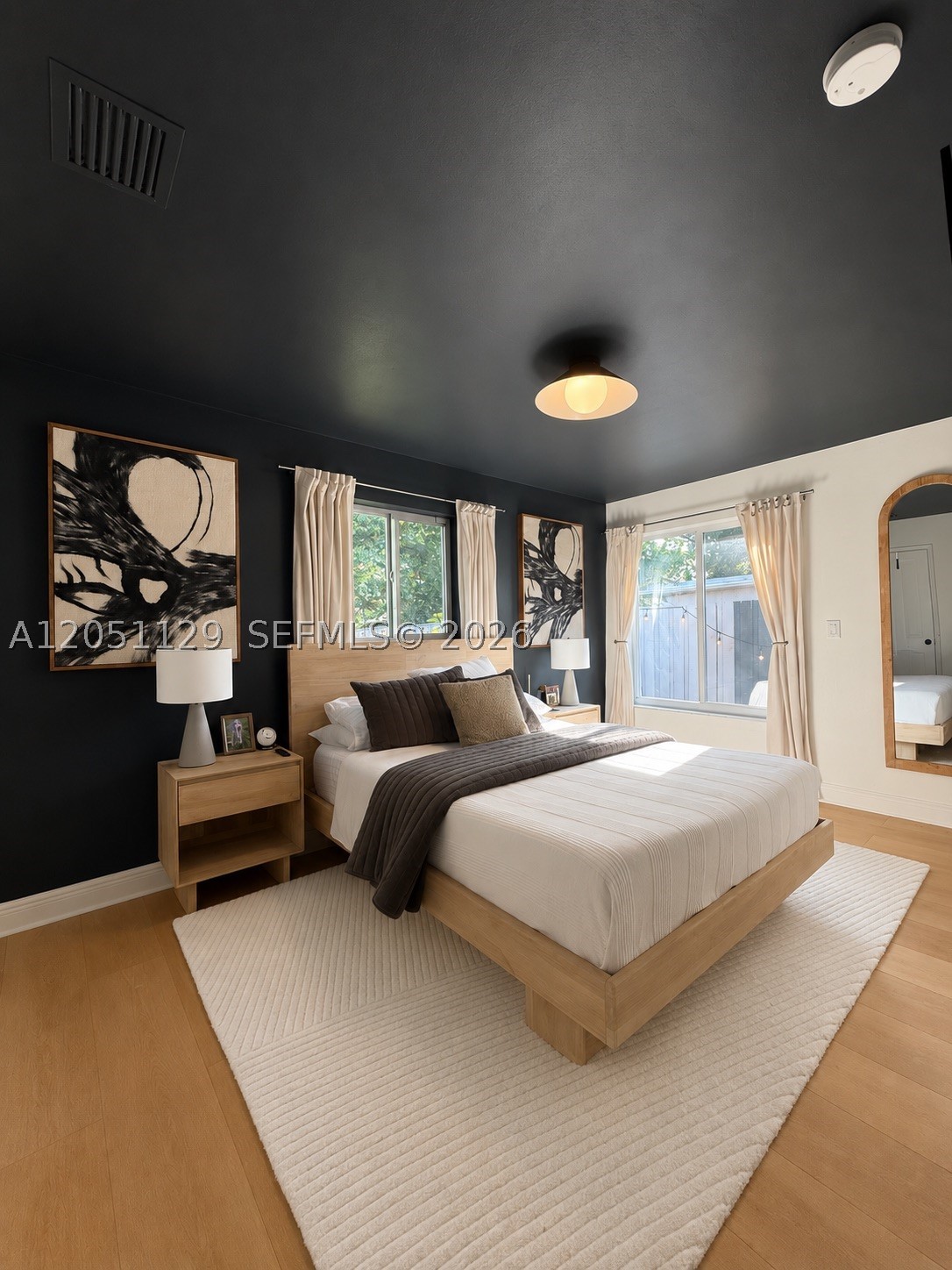 SHERWOOD FOREST - Residential