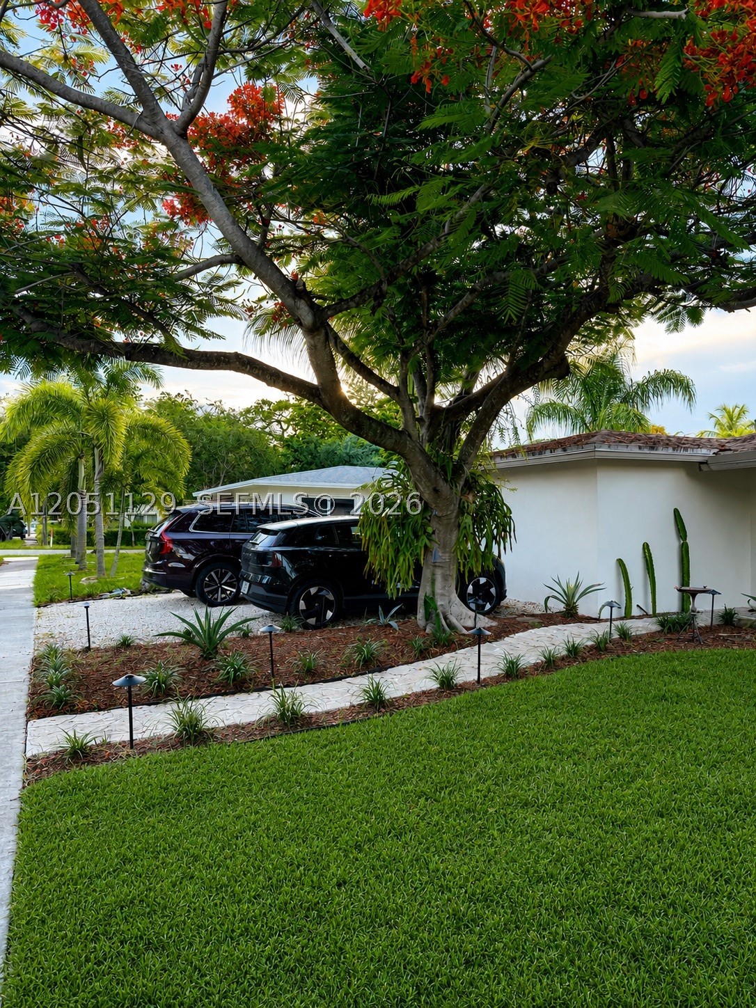 SHERWOOD FOREST - Residential