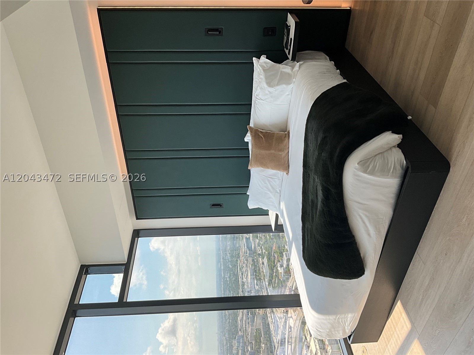 MIAMI NORTH - Residential