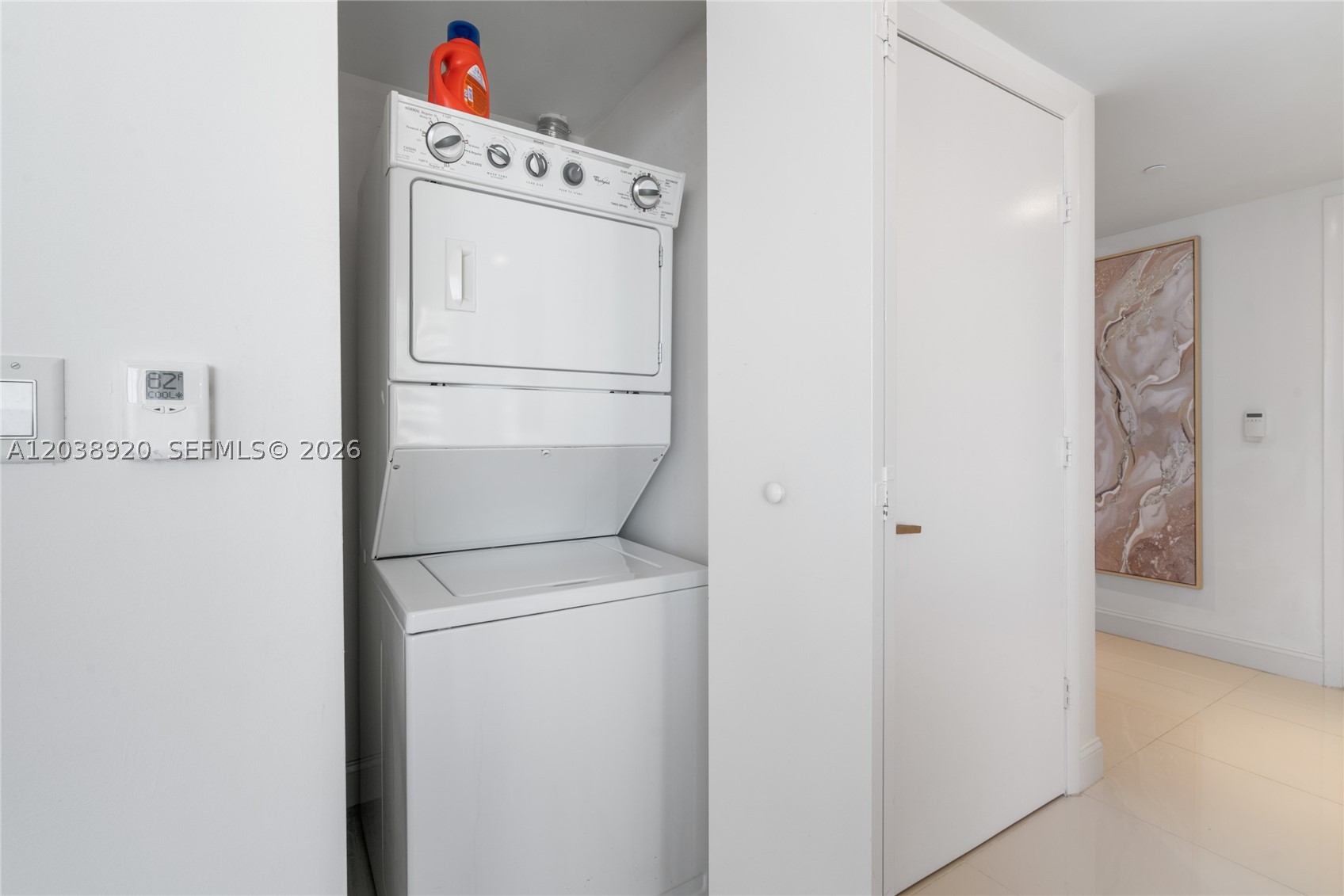 ICONBRICKELL CONDO NO 1 - Residential