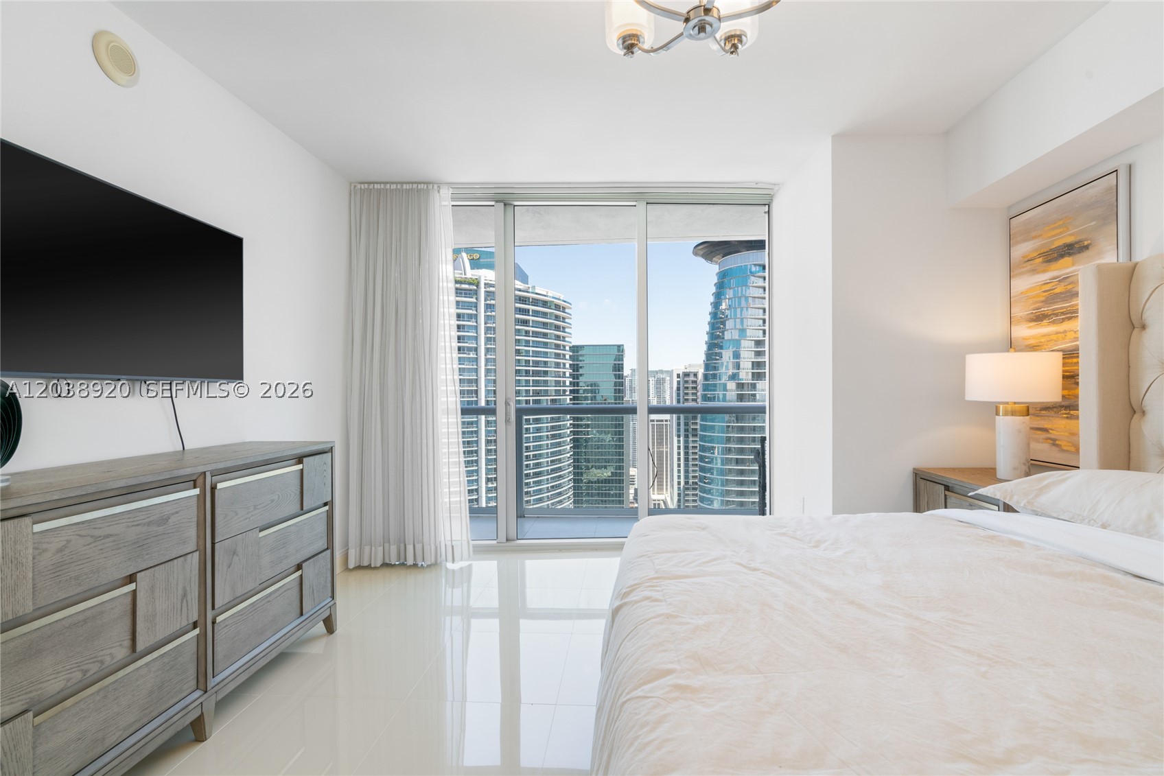 ICONBRICKELL CONDO NO 1 - Residential