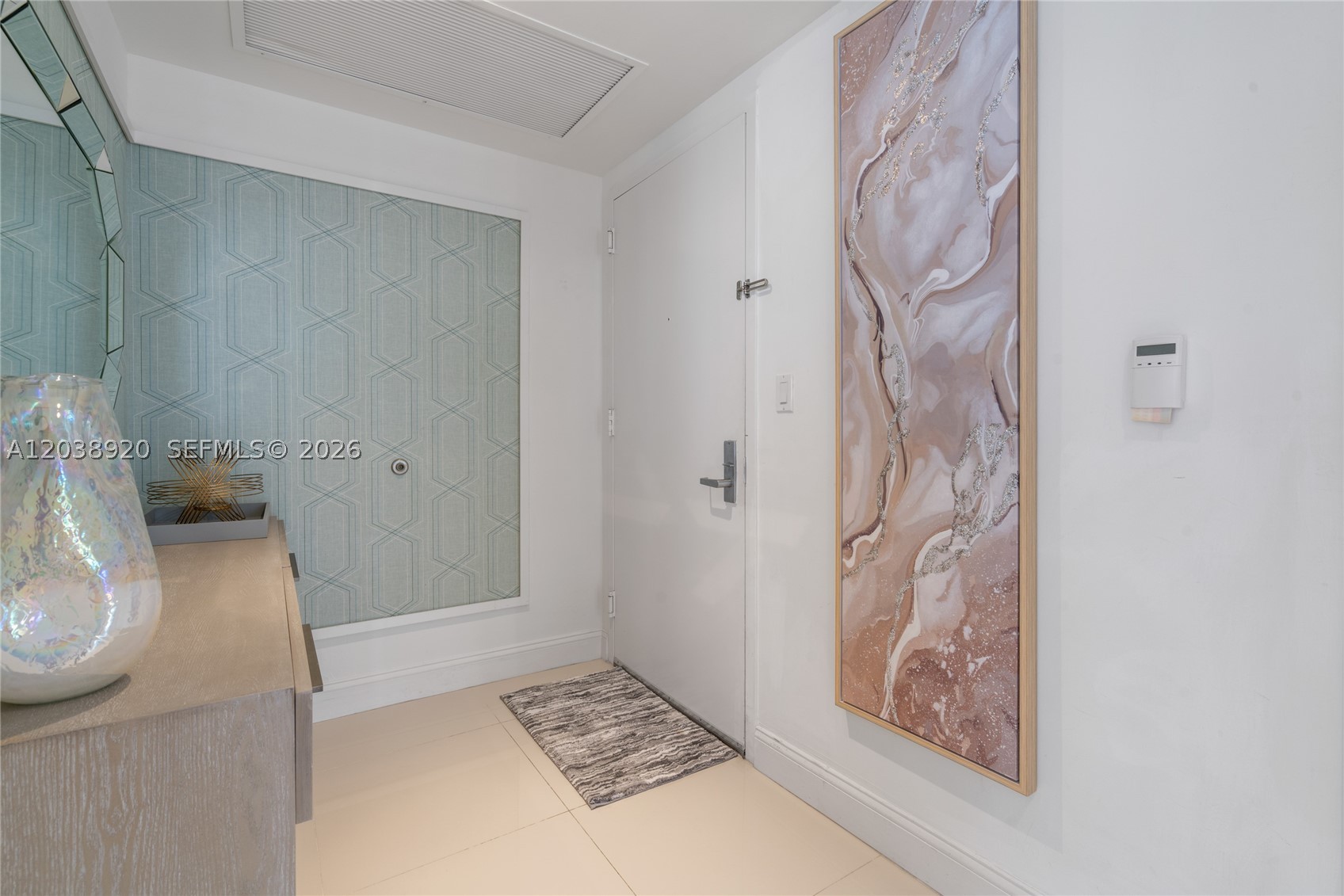 ICONBRICKELL CONDO NO 1 - Residential