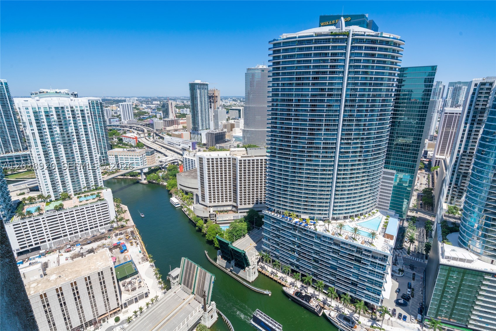ICONBRICKELL CONDO NO 1 - Residential