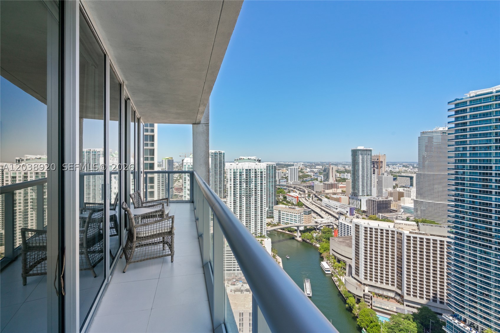 ICONBRICKELL CONDO NO 1 - Residential