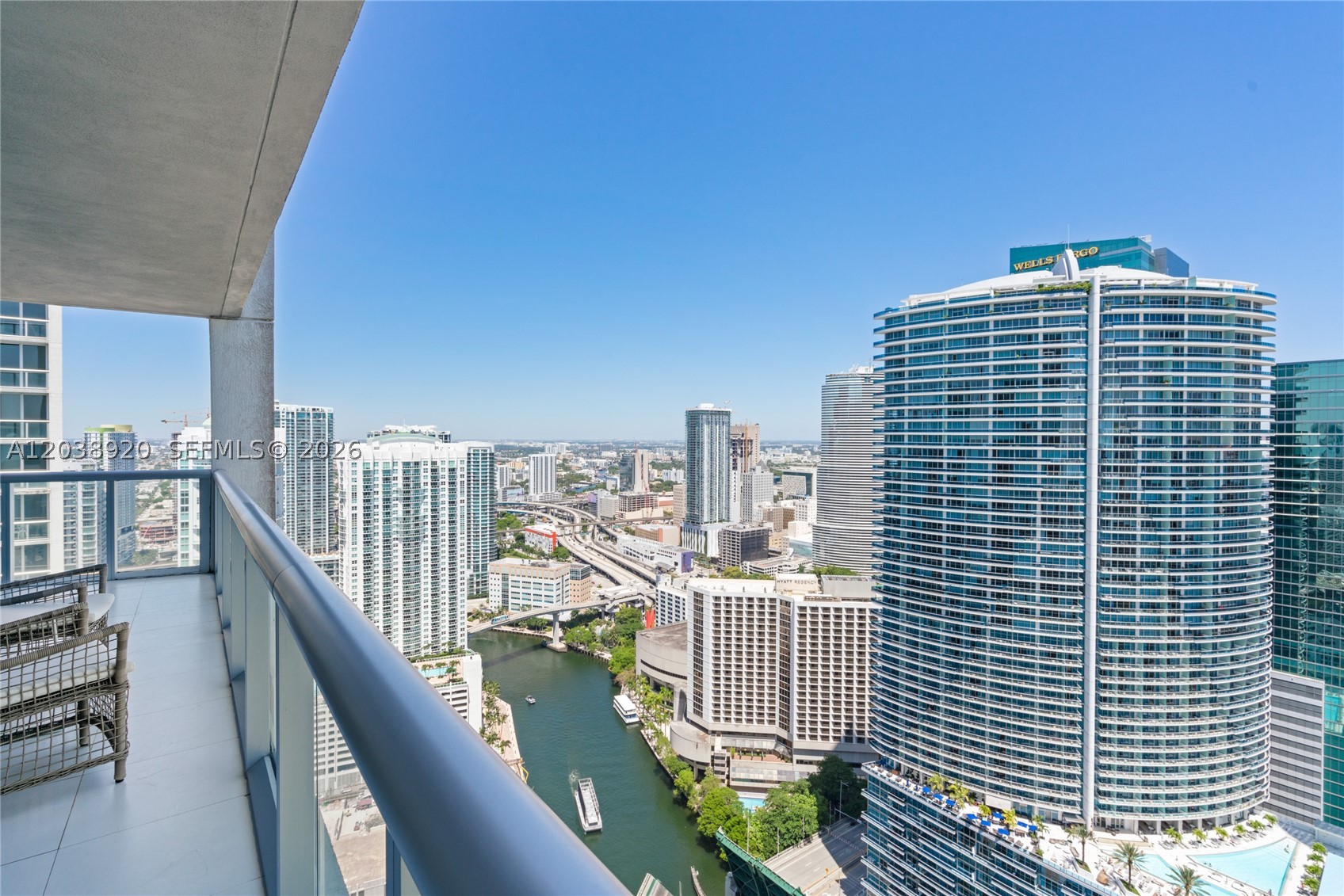 ICONBRICKELL CONDO NO 1 - Residential