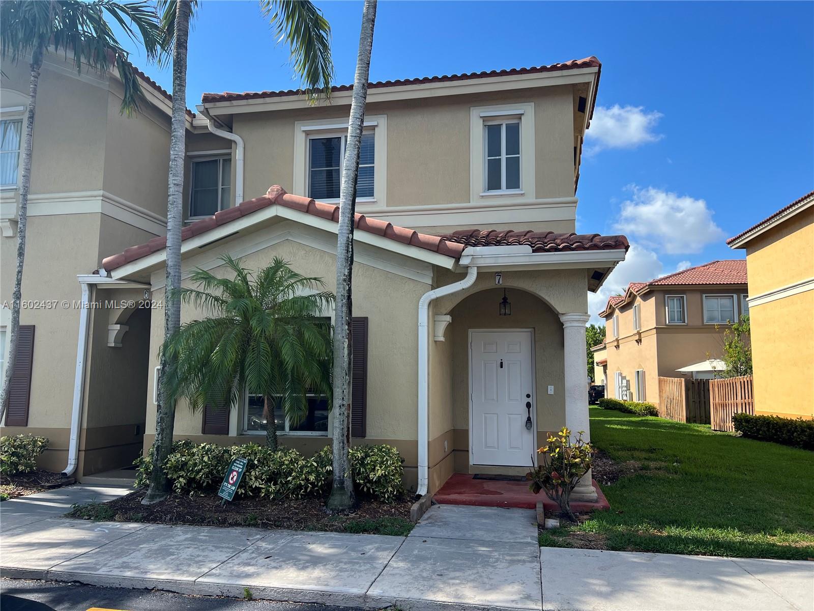 Corner Unit. Townhouse in the heart of Doral, this property features 2 Master Bedrooms with Full Bathrooms in 2nd Floor, 1 Bedroom with full Bathroom in 1st Floor. Laminate floor. New kitchen cabinet, New Appliances. Patio, 2 parking spaces, centrally located, next to Ronald Reagan High School and other A+ schools, 24 hrs, patrol security, access to Leeward Community Pool and Island at Doral Club including gym, pool, tennis court, basketball court. Very easy to Show. Property on lockbox.
