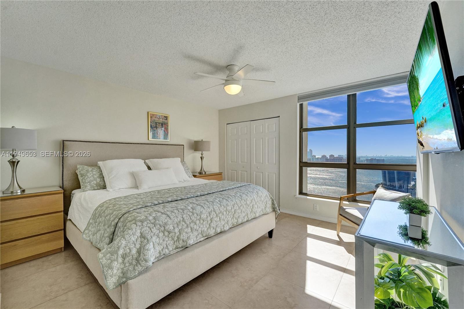MYSTIC POINTE - Residential