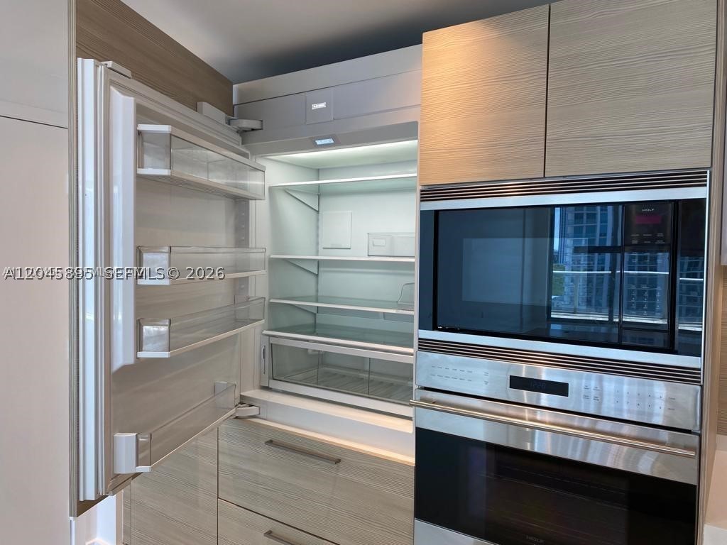 MARINA PALMS RESIDENCES N - Residential Lease