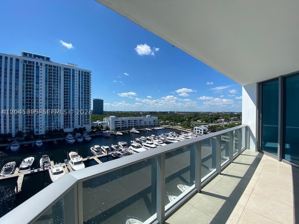 MARINA PALMS RESIDENCES N - Residential Lease