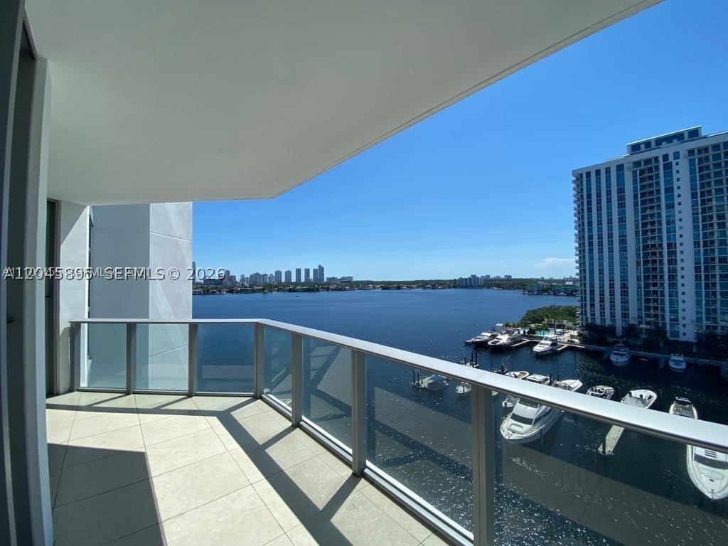 MARINA PALMS RESIDENCES N - Residential Lease