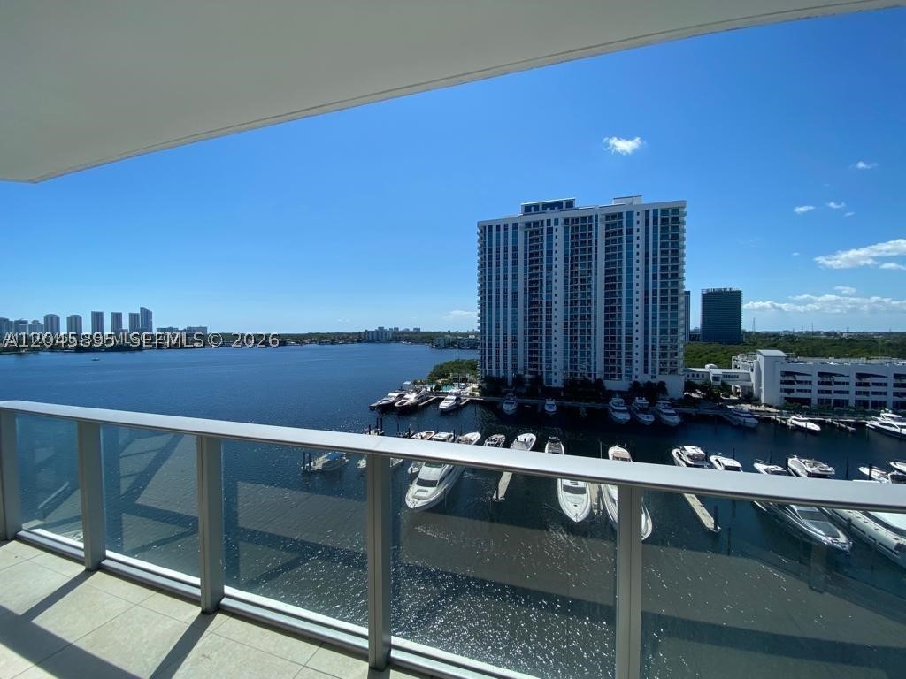 MARINA PALMS RESIDENCES N - Residential Lease