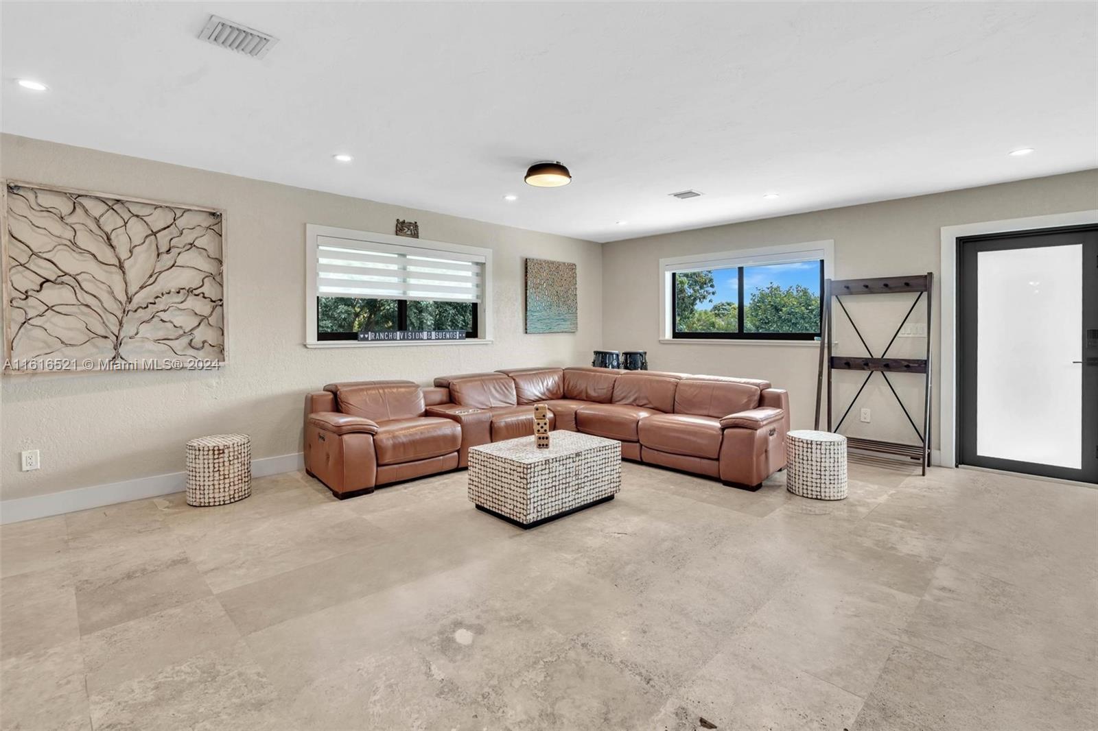 The Redlands - Residential