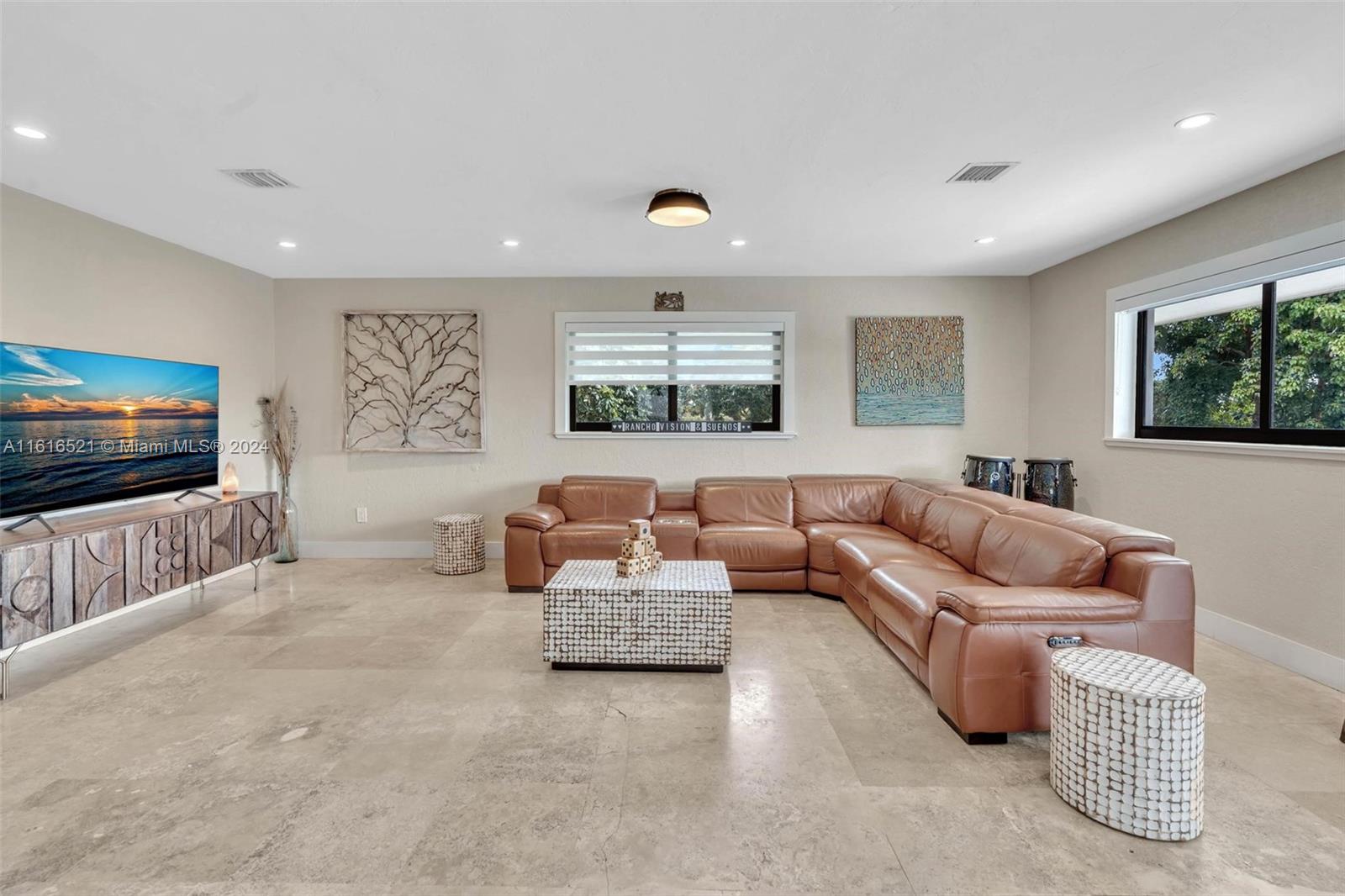 The Redlands - Residential