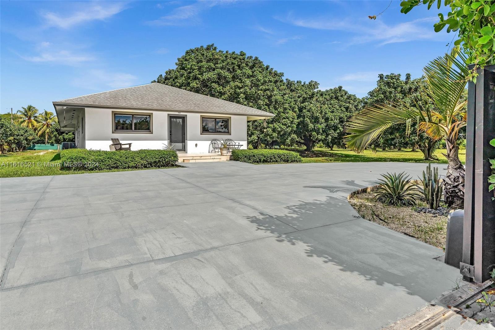 The Redlands - Residential