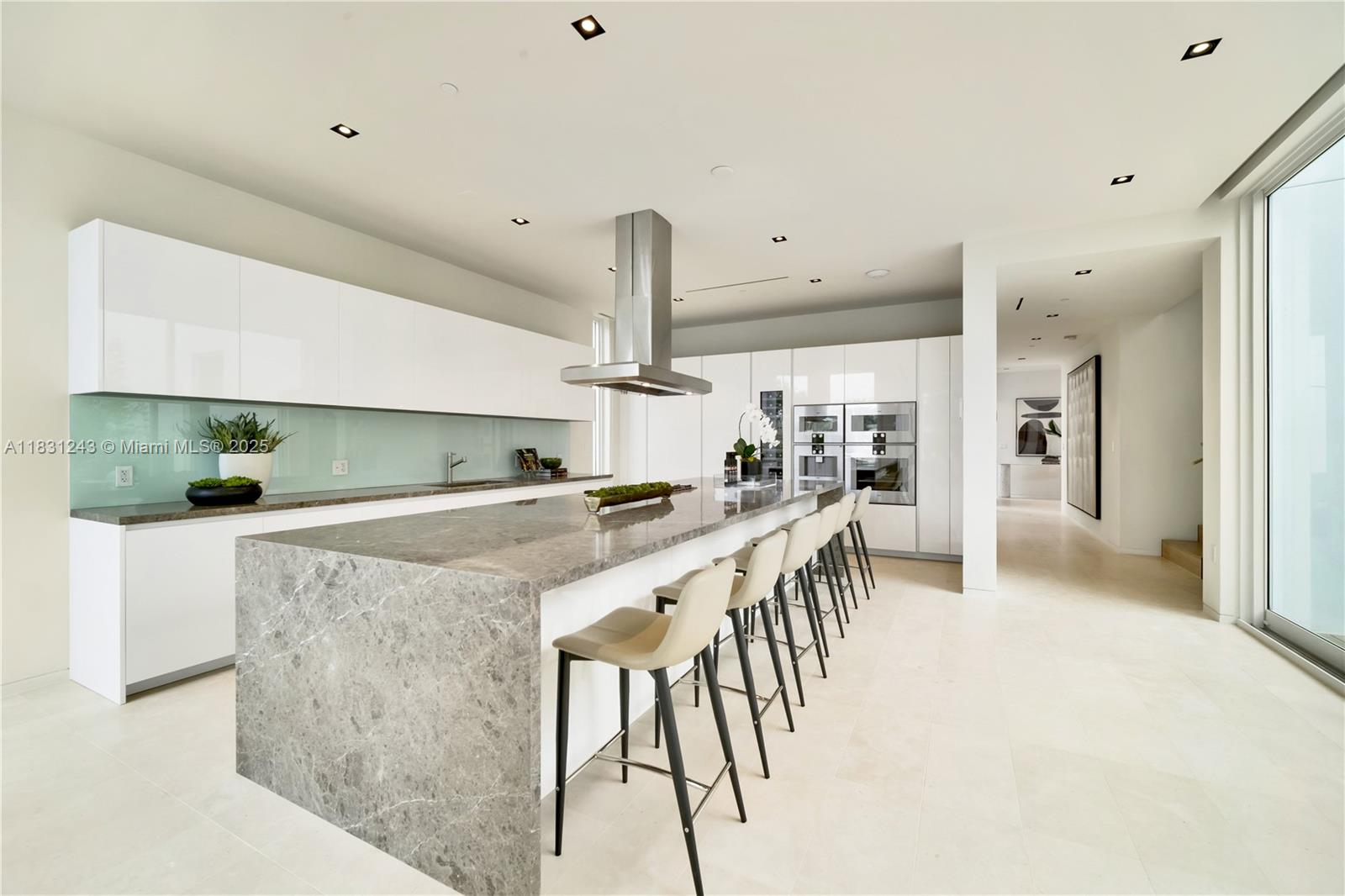 4701 NORTH MERIDIAN CONDO - Residential Lease