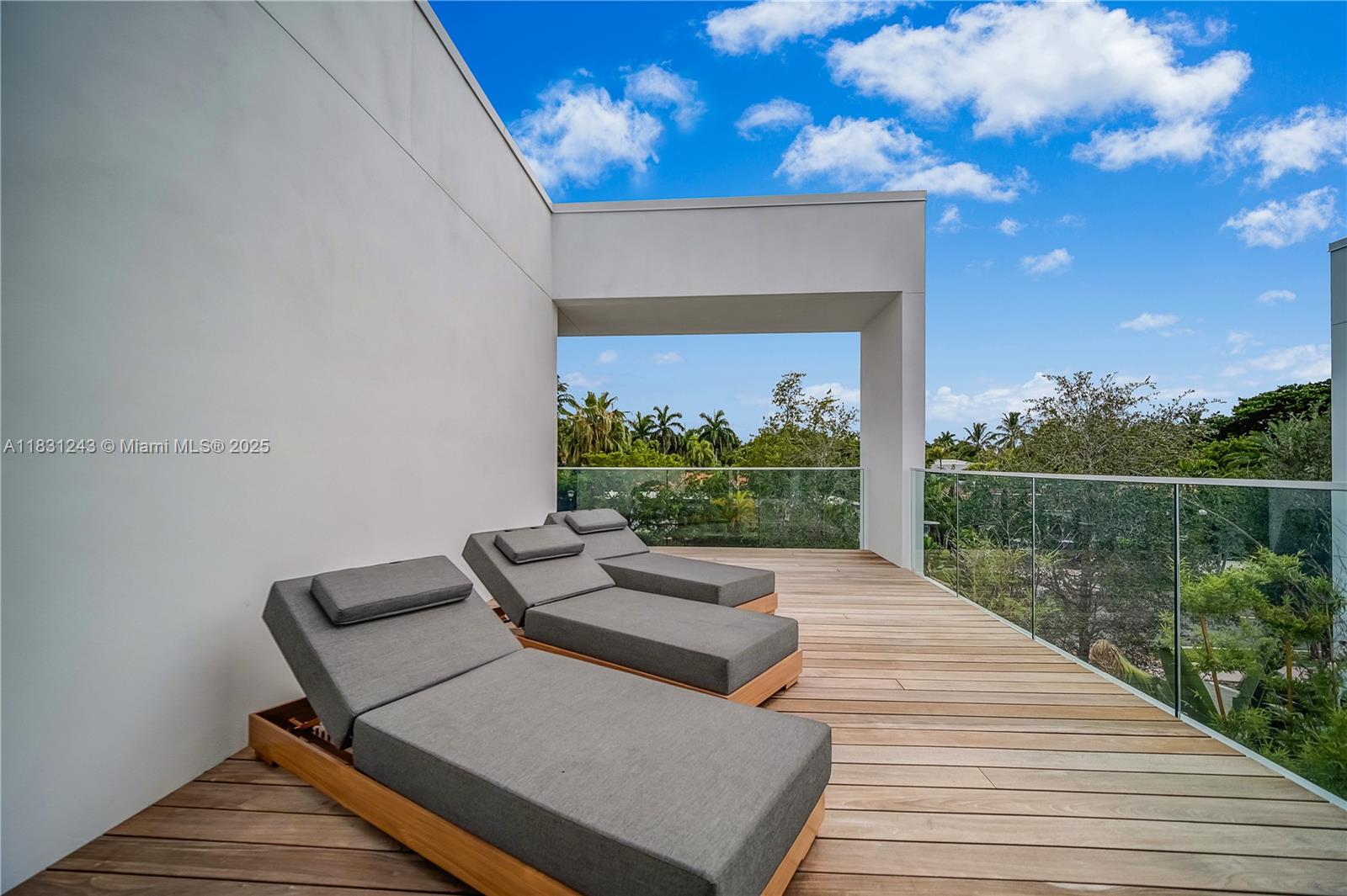 4701 NORTH MERIDIAN CONDO - Residential Lease