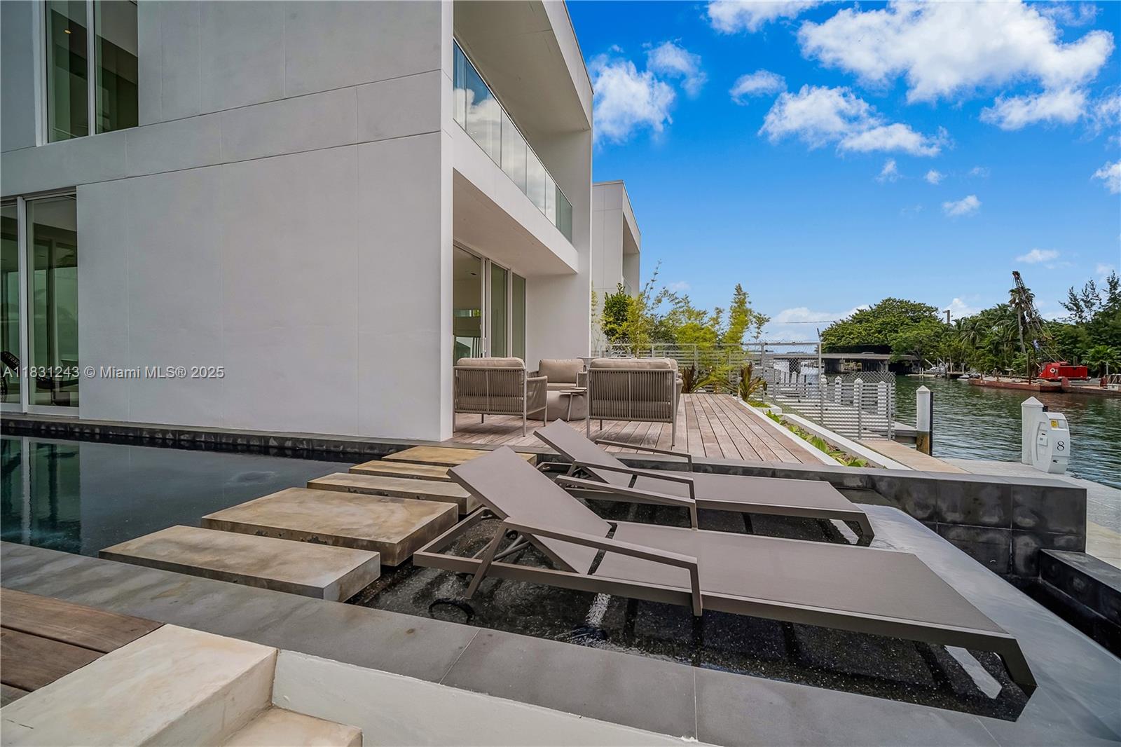 4701 NORTH MERIDIAN CONDO - Residential Lease