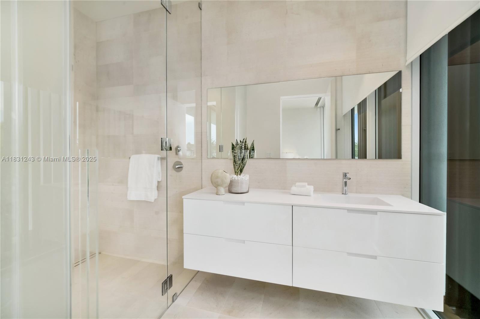 4701 NORTH MERIDIAN CONDO - Residential Lease