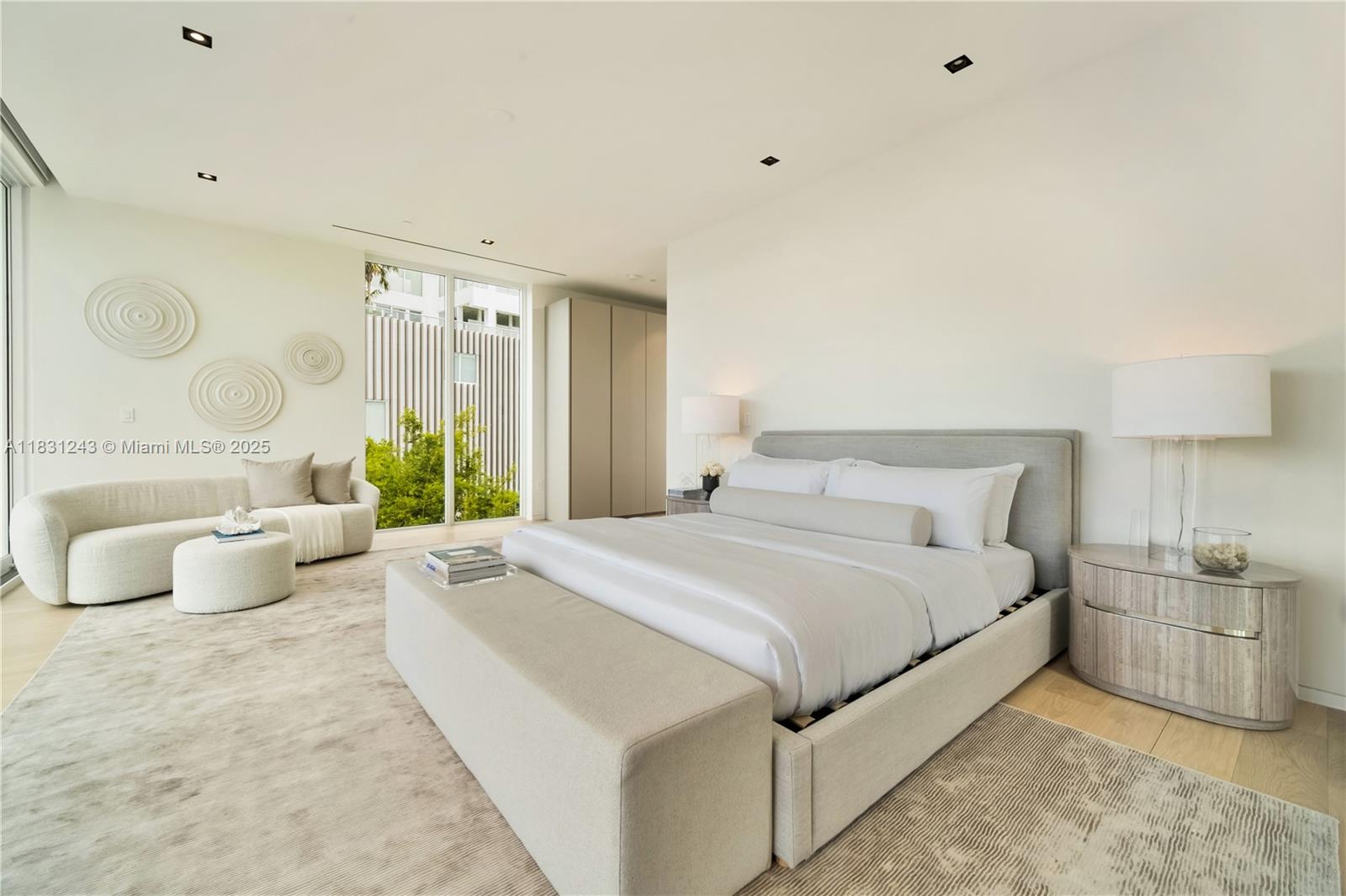 4701 NORTH MERIDIAN CONDO - Residential Lease