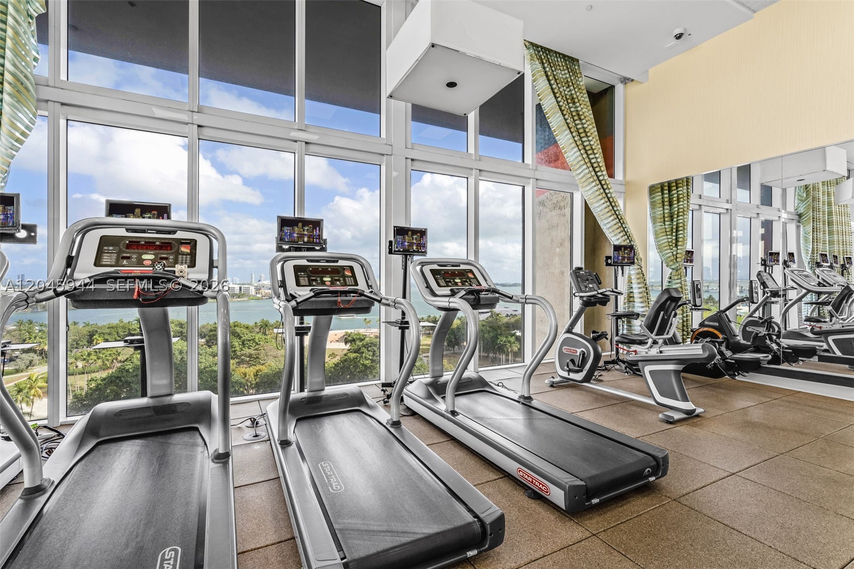 50 BISCAYNE CONDO - Residential Lease