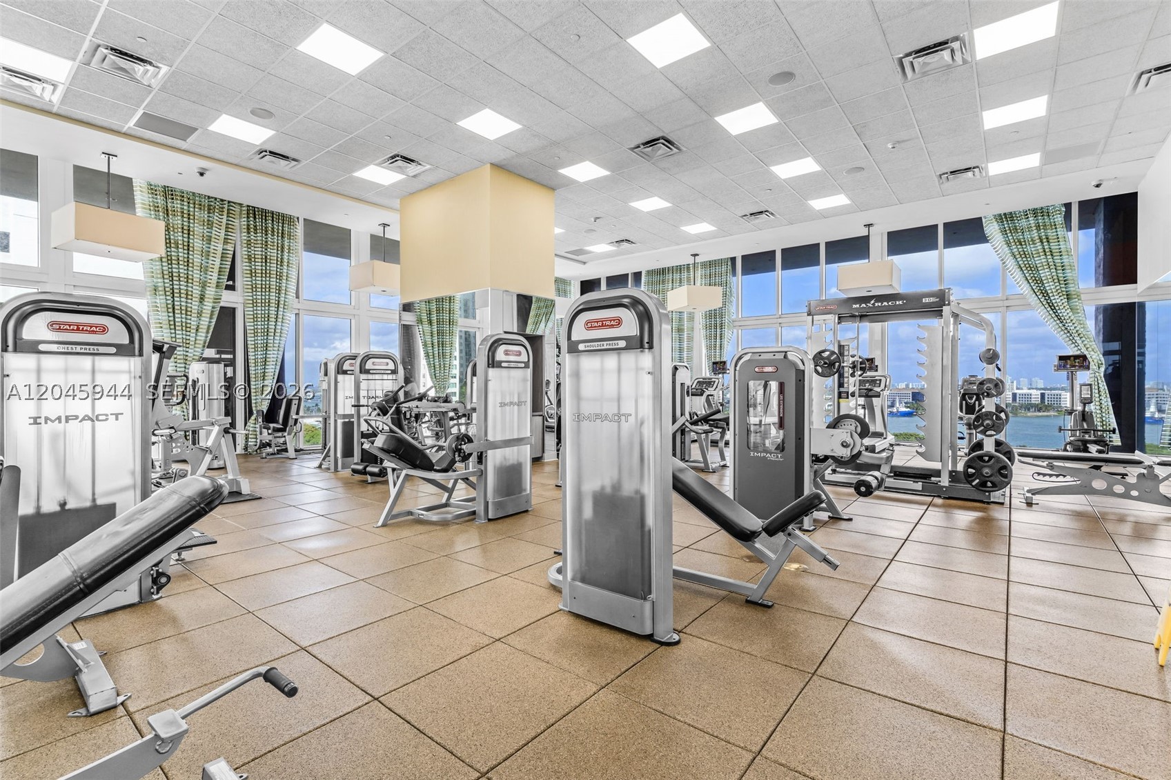 50 BISCAYNE CONDO - Residential Lease