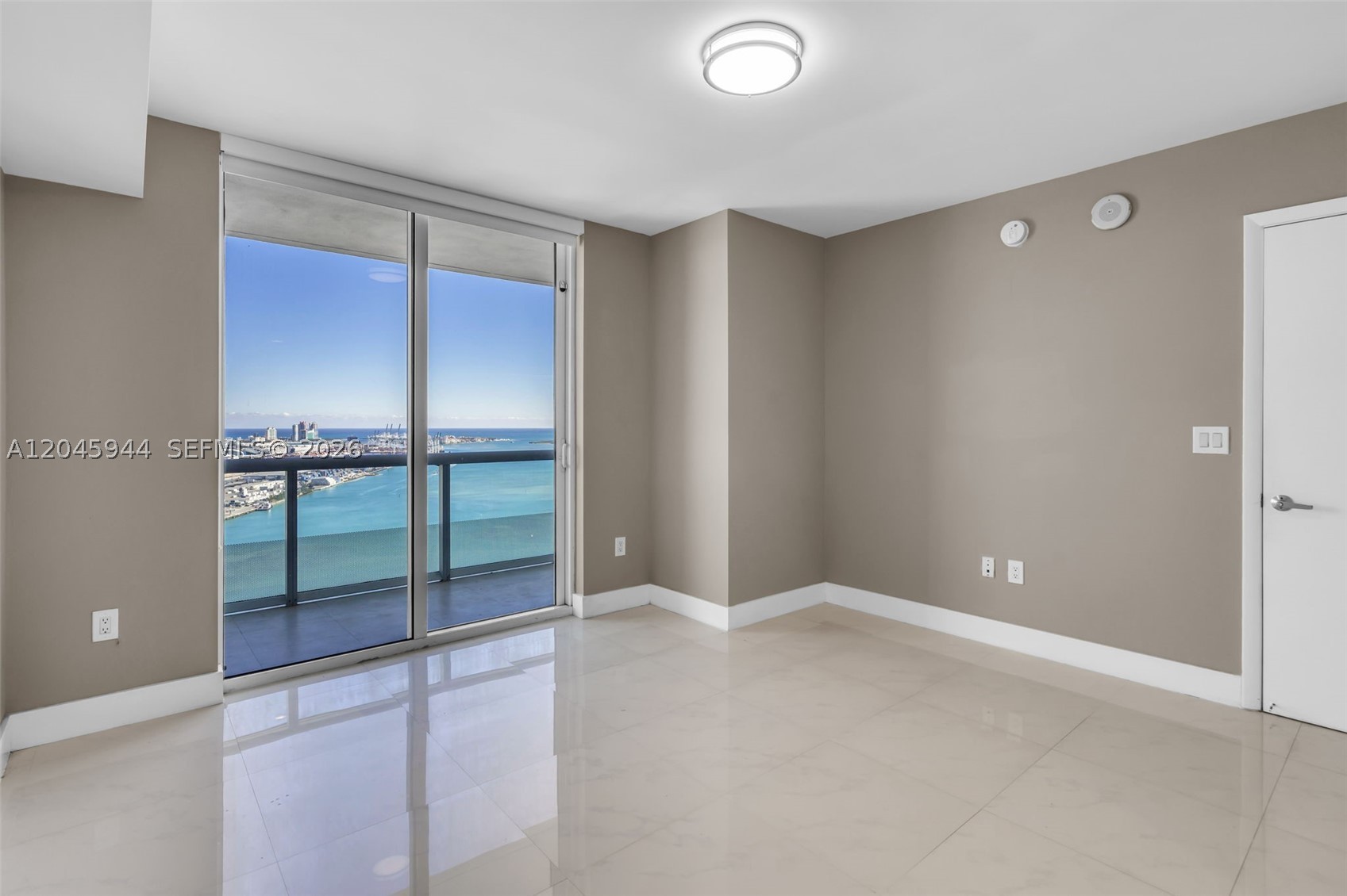 50 BISCAYNE CONDO - Residential Lease