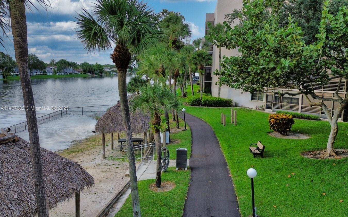 COLONY POINT 1 CONDO - Residential