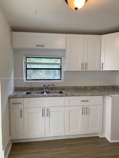 HYDE PARK FIRST SEC - Residential Lease