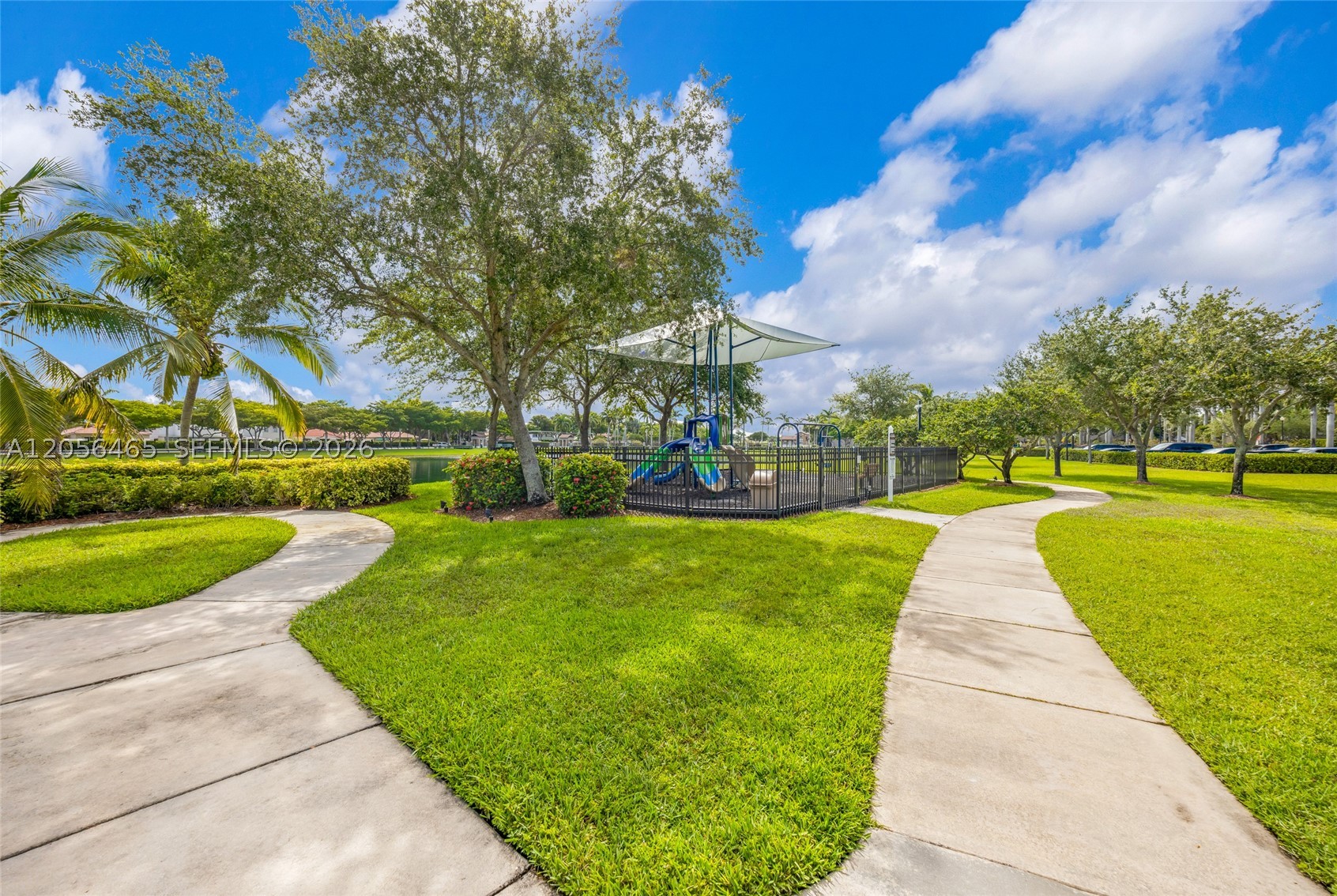 THE COURTS AT BAYSHORE I - Residential