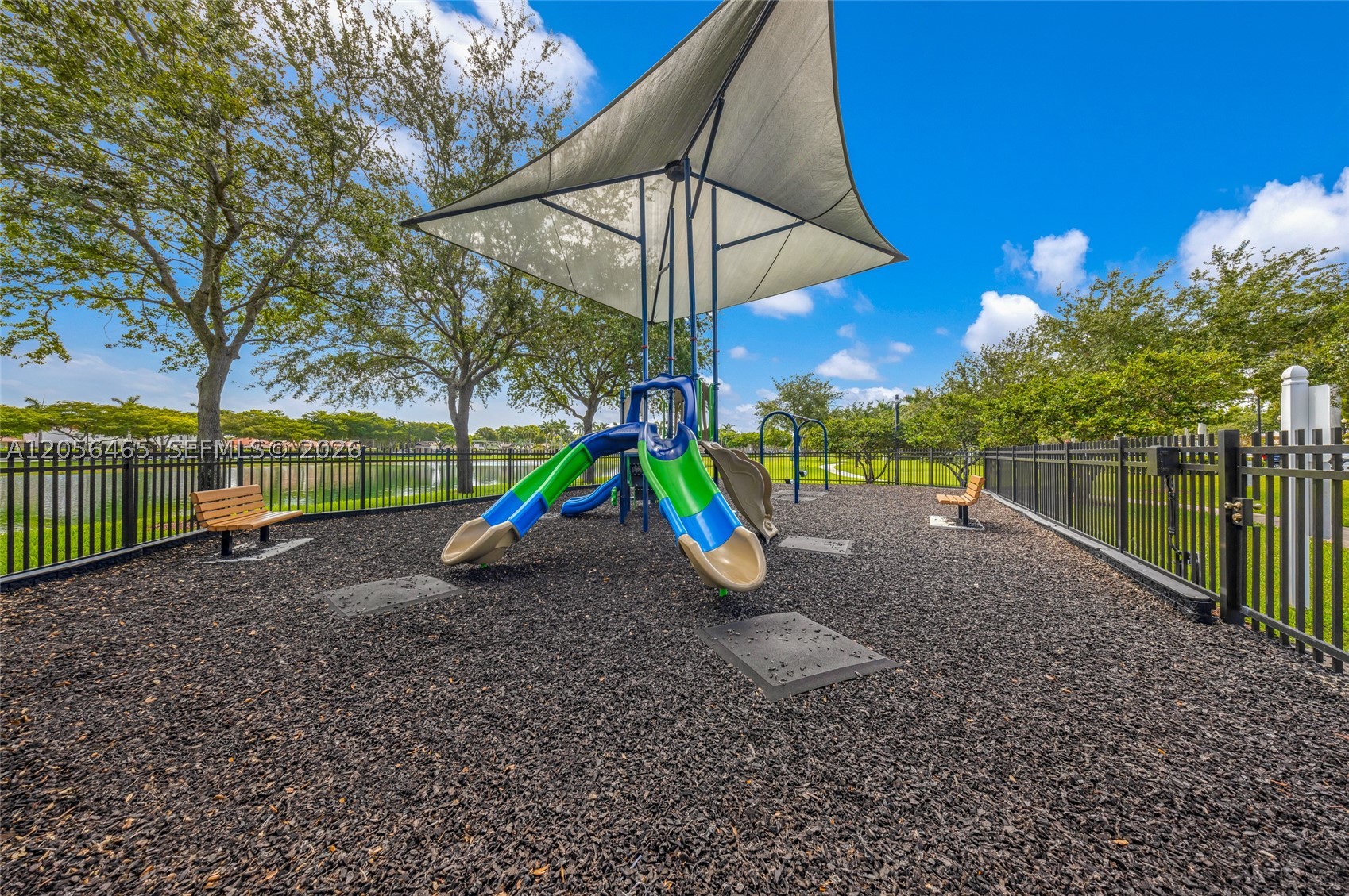 THE COURTS AT BAYSHORE I - Residential