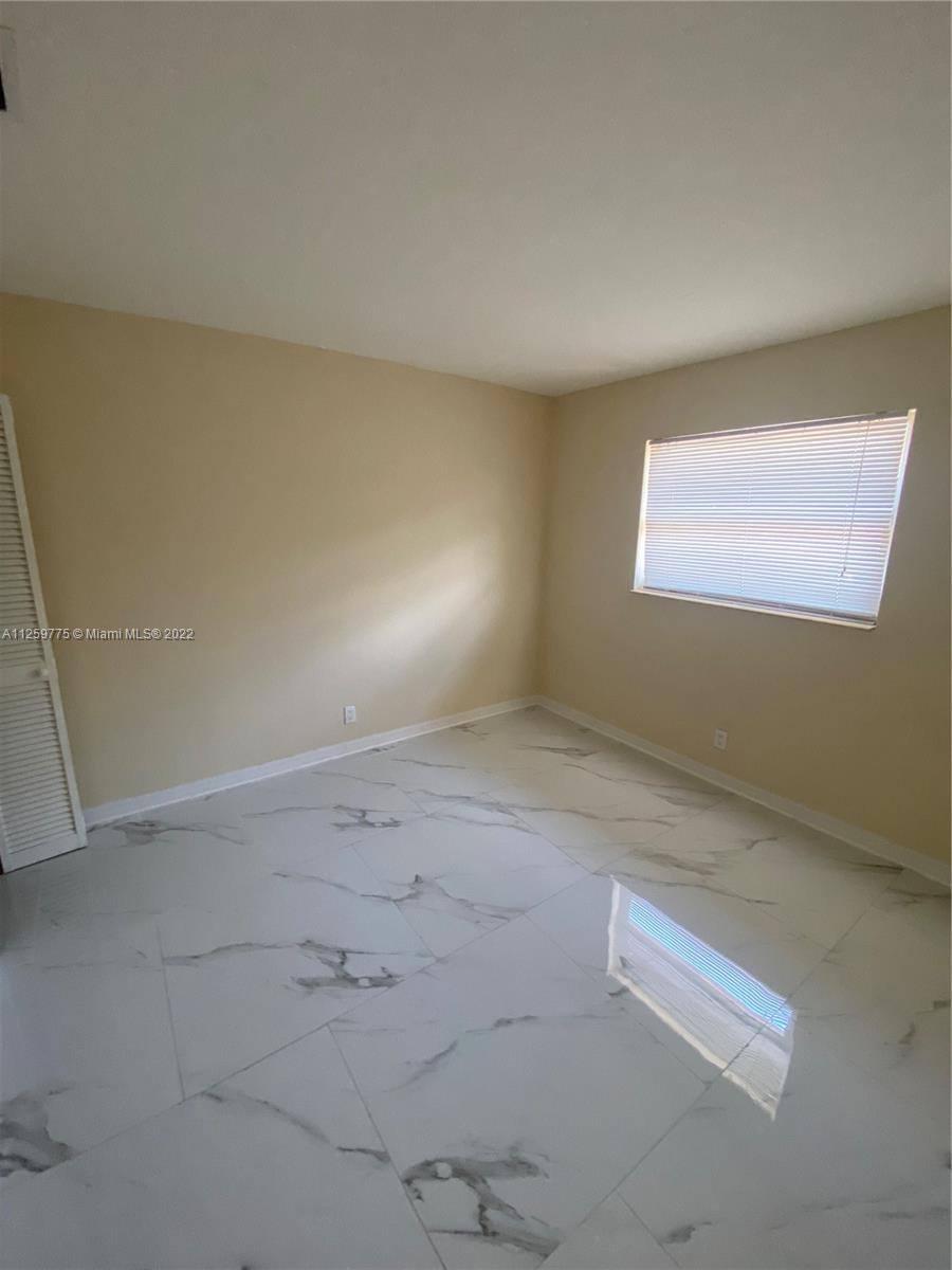 TOWN OF DANIA - Residential Lease