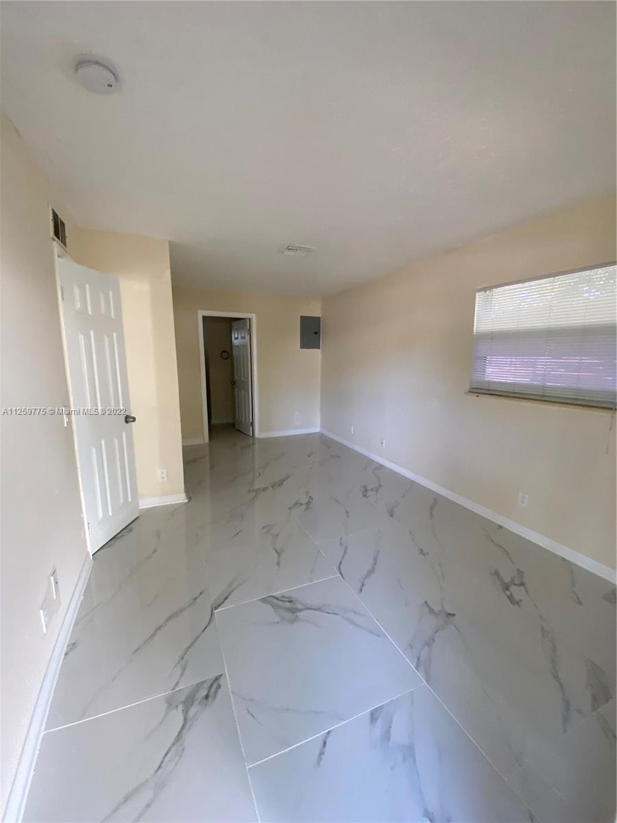 TOWN OF DANIA - Residential Lease