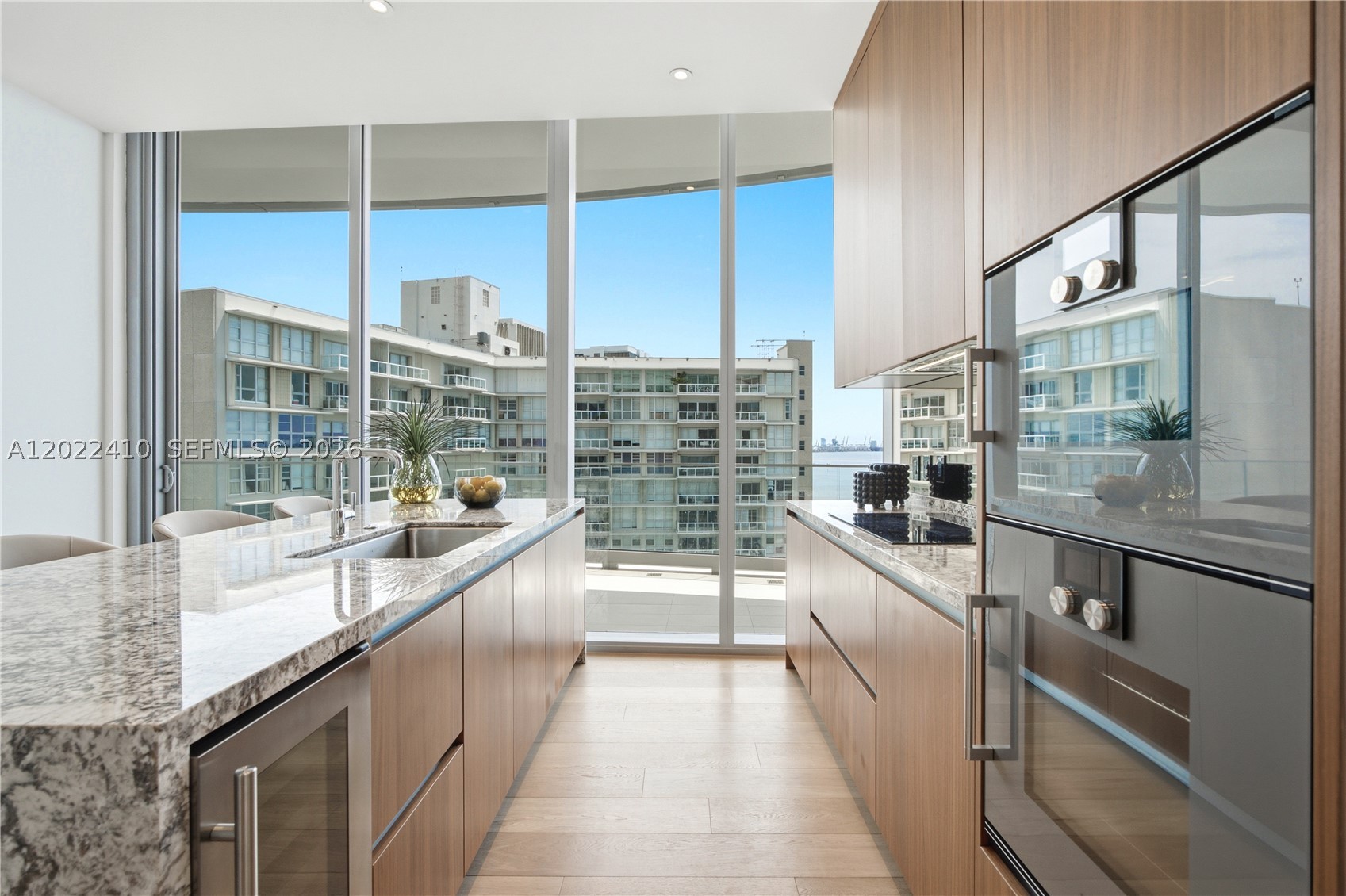 UNA RESIDENCES - Residential