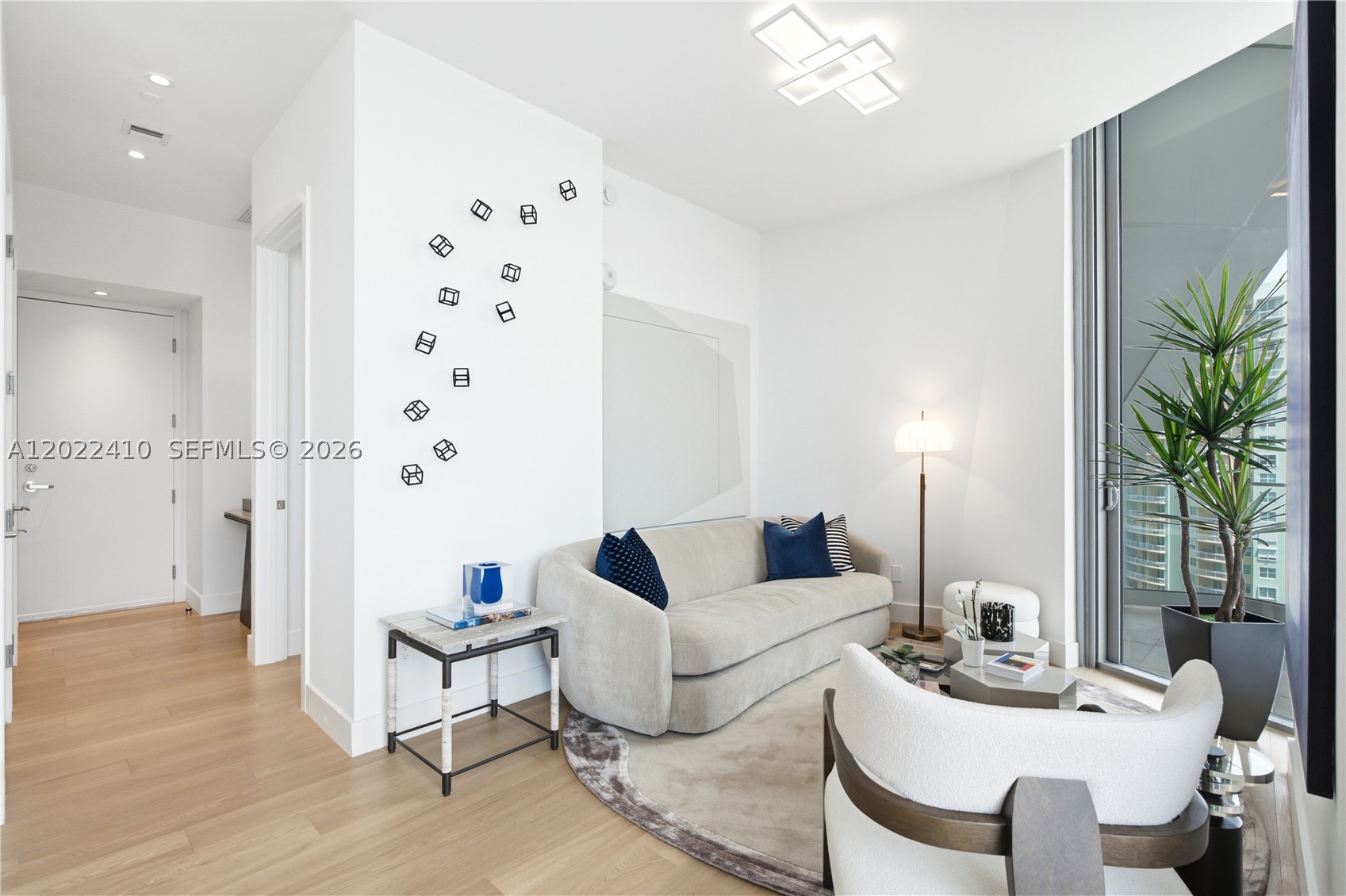 UNA RESIDENCES - Residential
