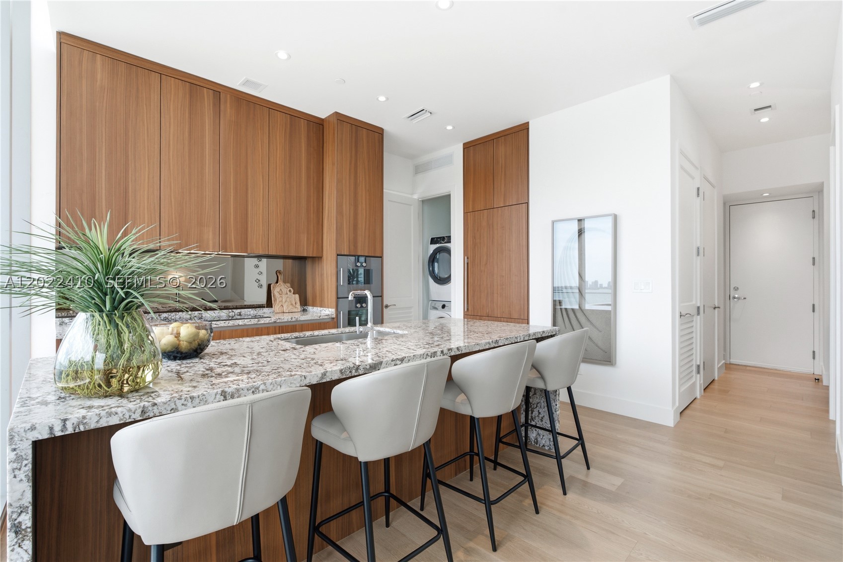 UNA RESIDENCES - Residential