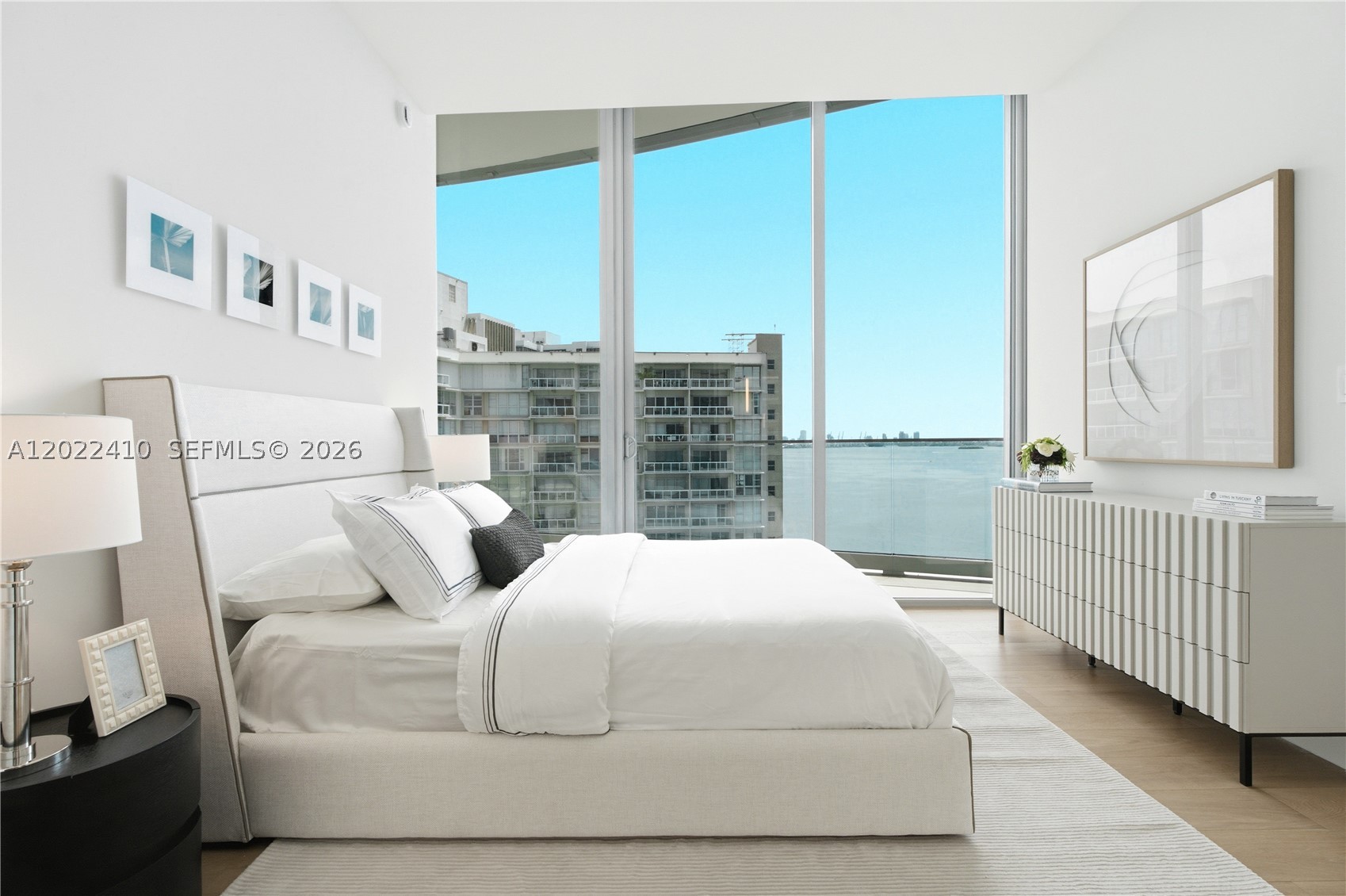 UNA RESIDENCES - Residential