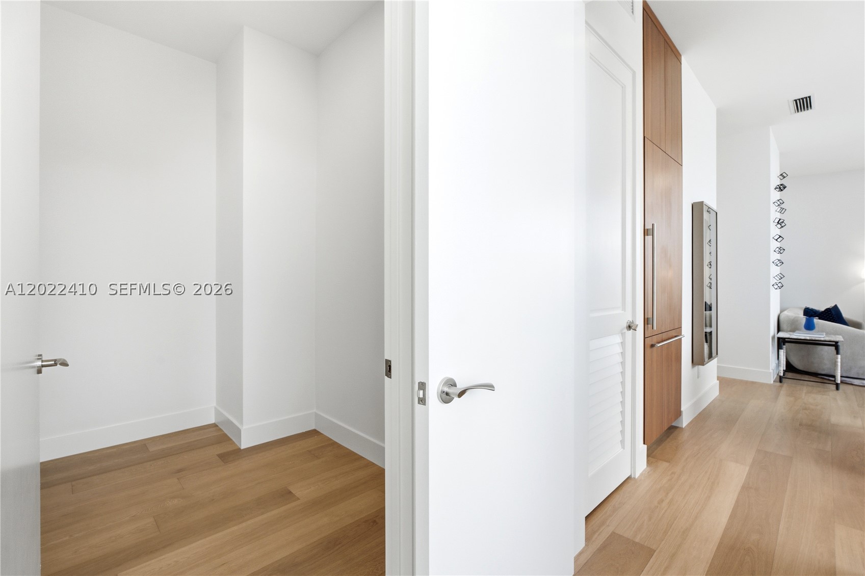 UNA RESIDENCES - Residential