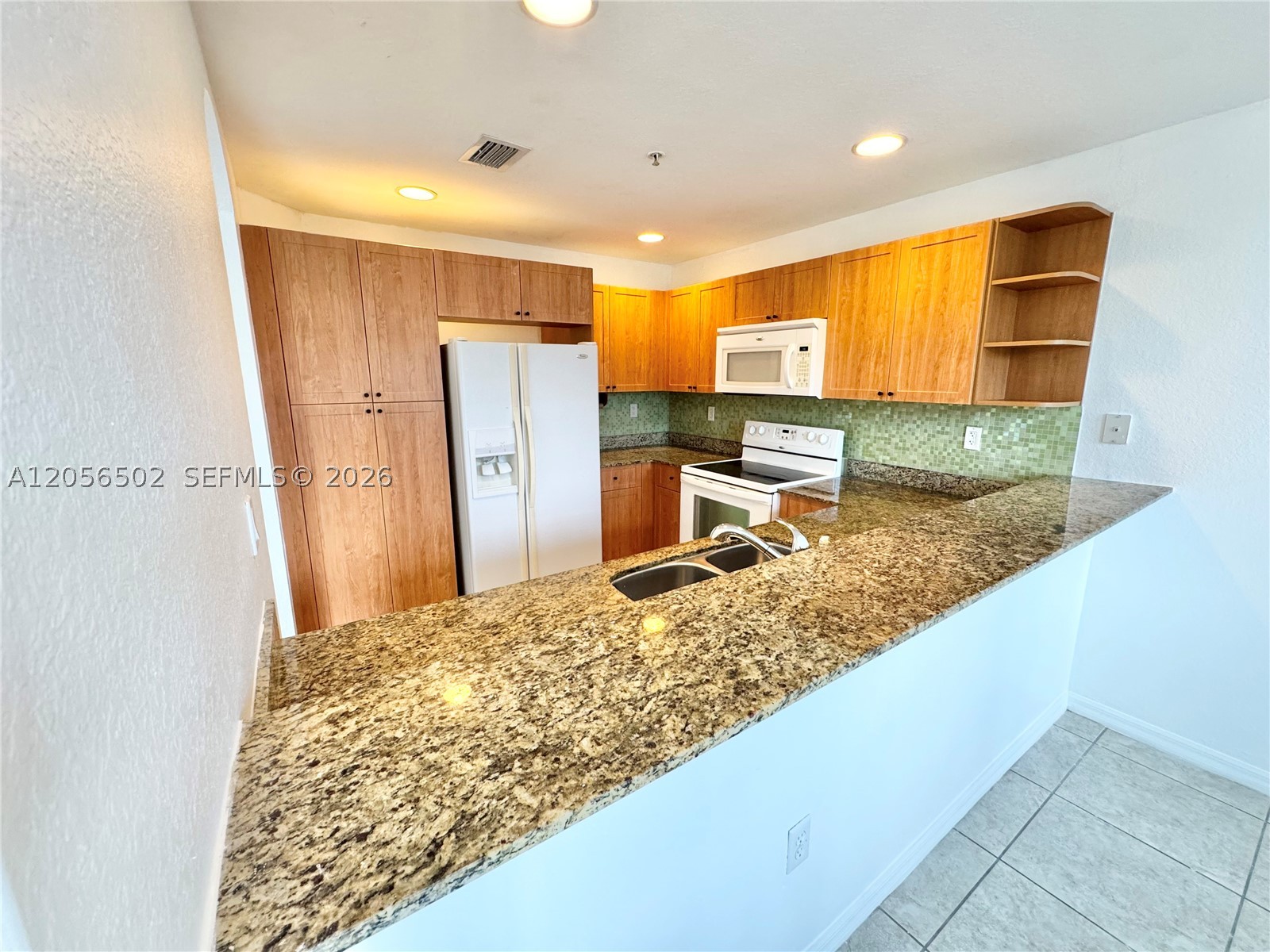 CORONADO AT DORAL I CONDO - Residential Lease