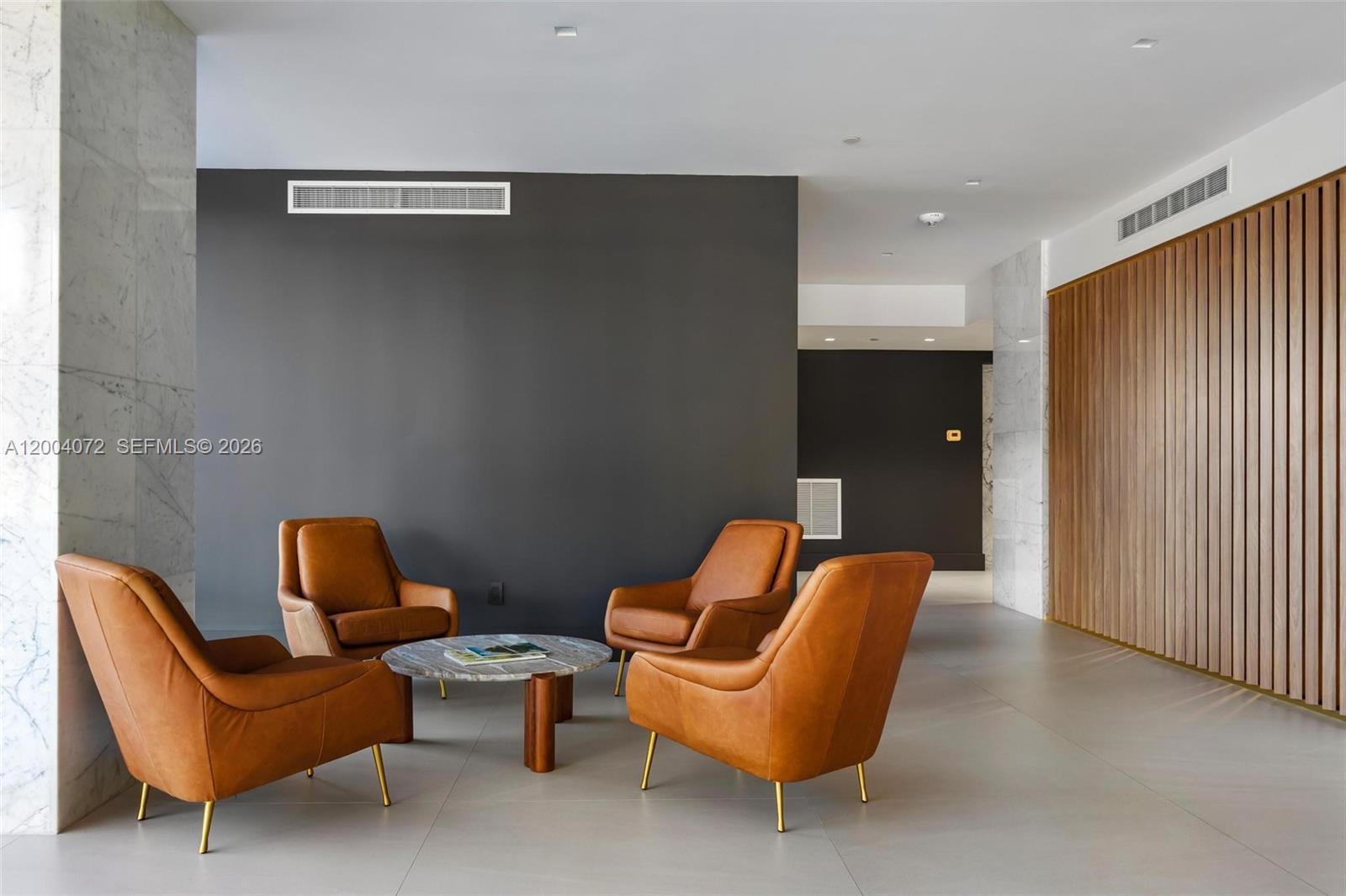 CLEARVIEW TOWERS CONDO - Residential