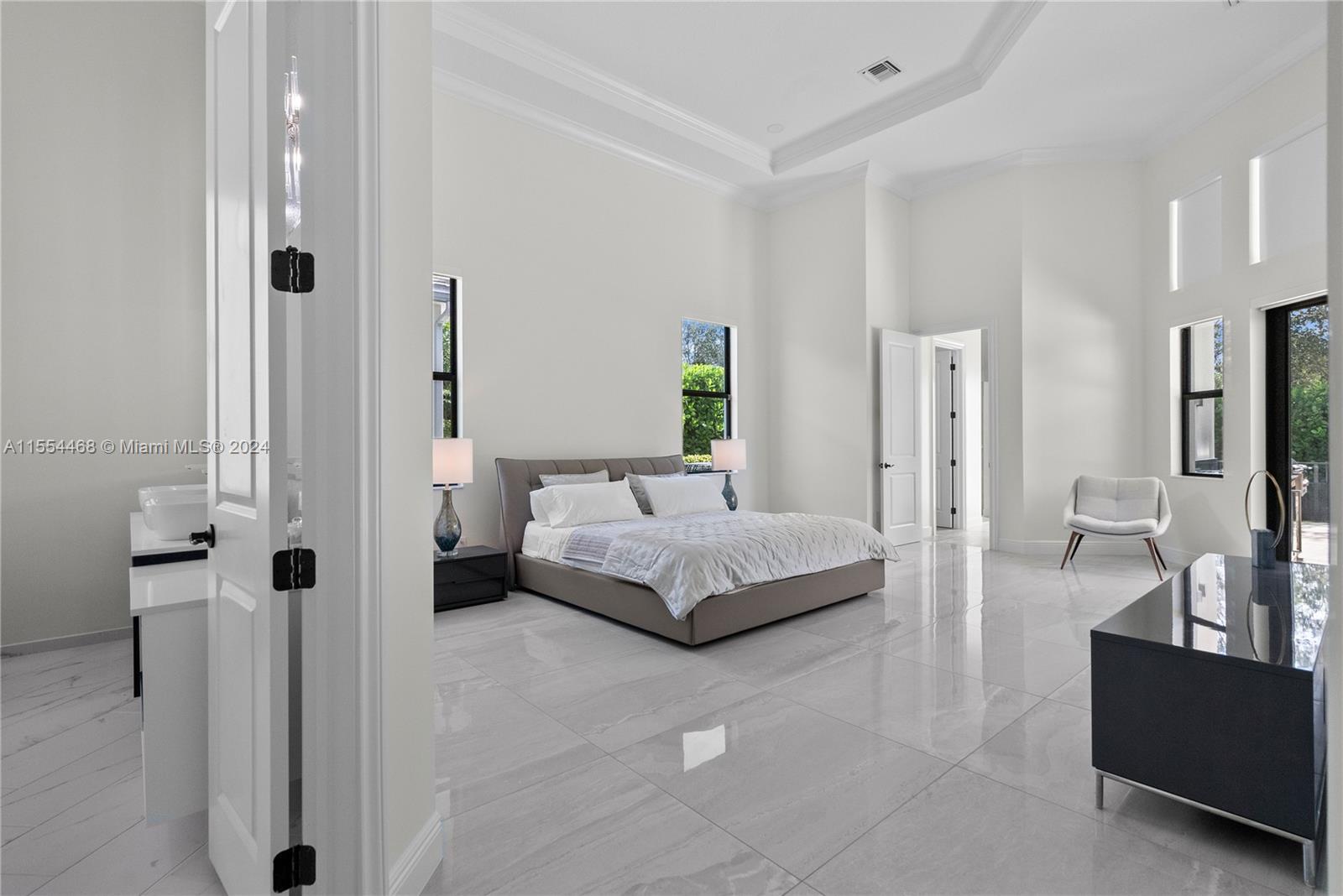 ROYAL PALM POLO PLAT - Residential Lease