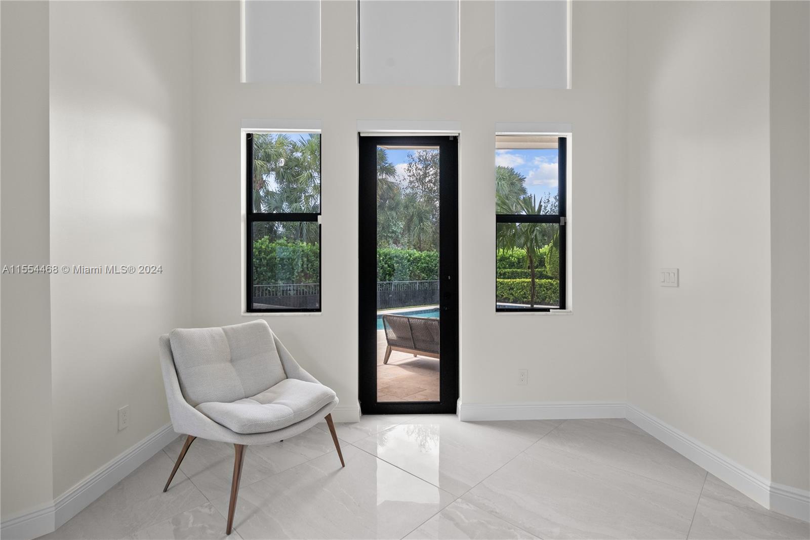 ROYAL PALM POLO PLAT - Residential Lease