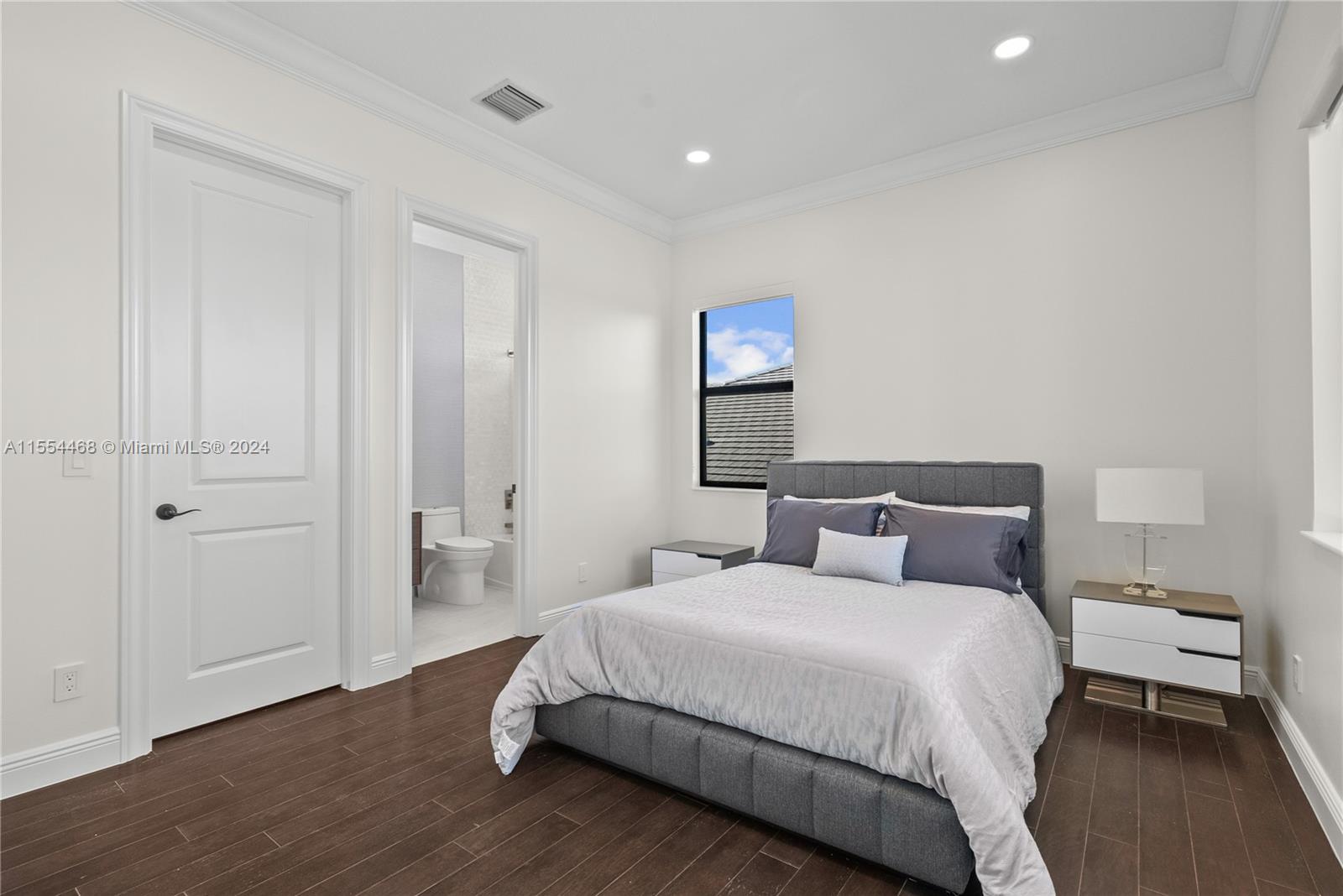 ROYAL PALM POLO PLAT - Residential Lease