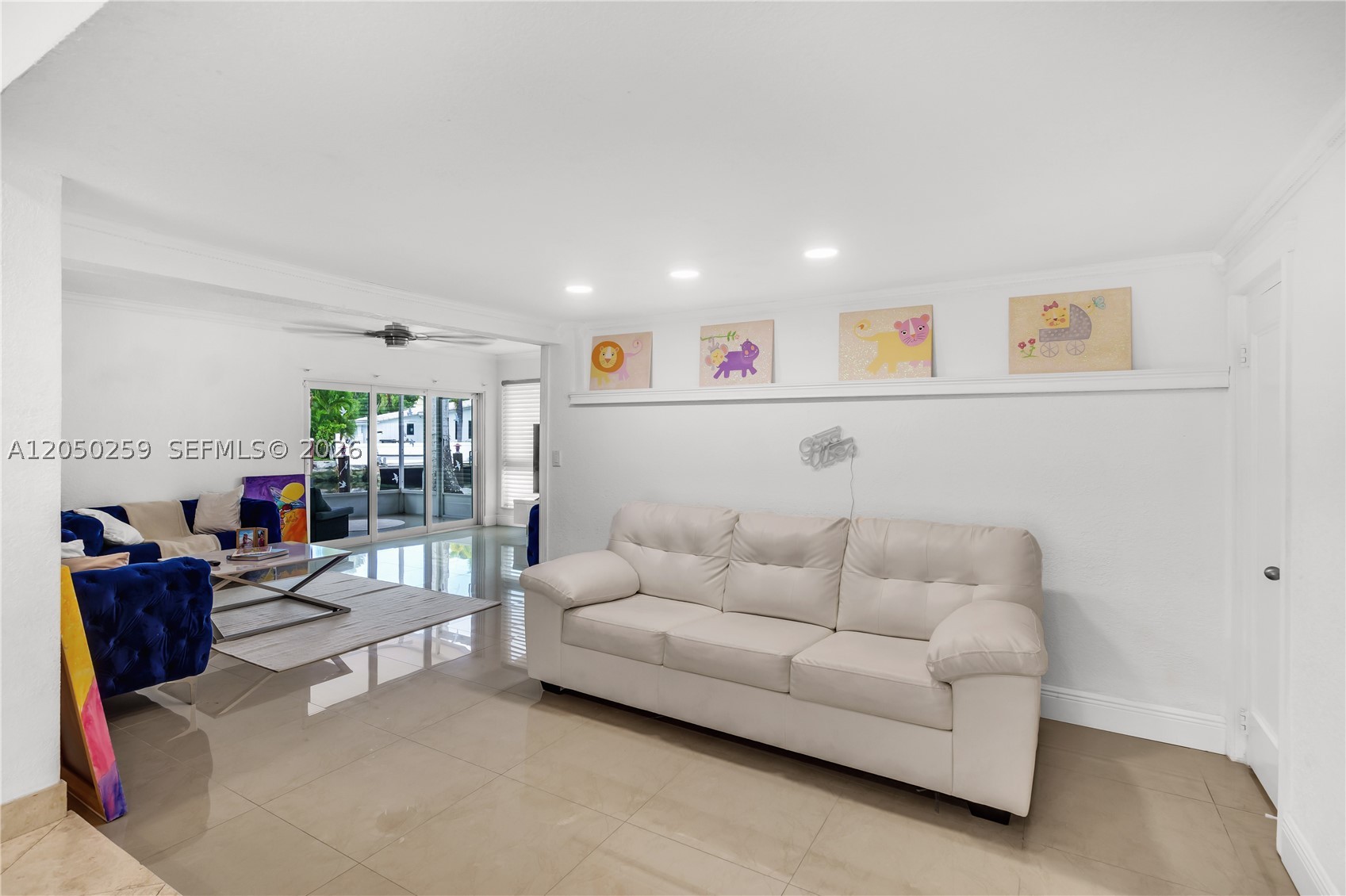 MIDDLE RIVER MANOR - Residential