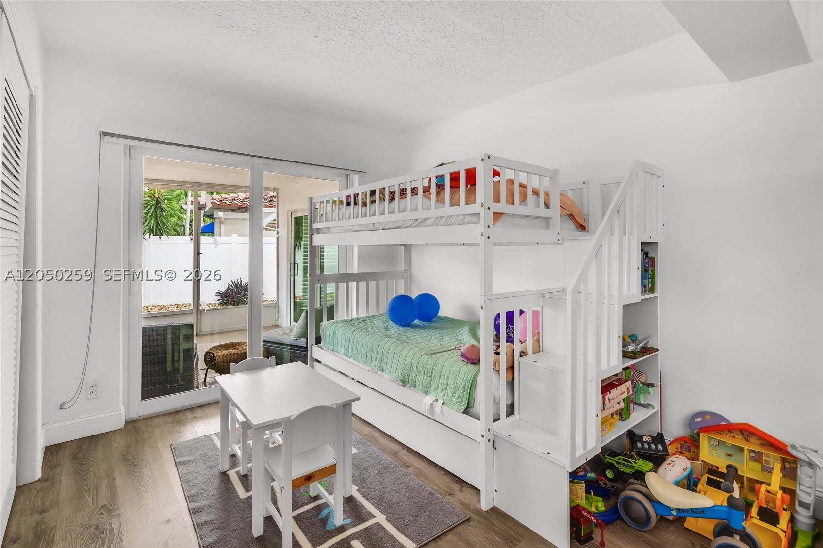 MIDDLE RIVER MANOR - Residential