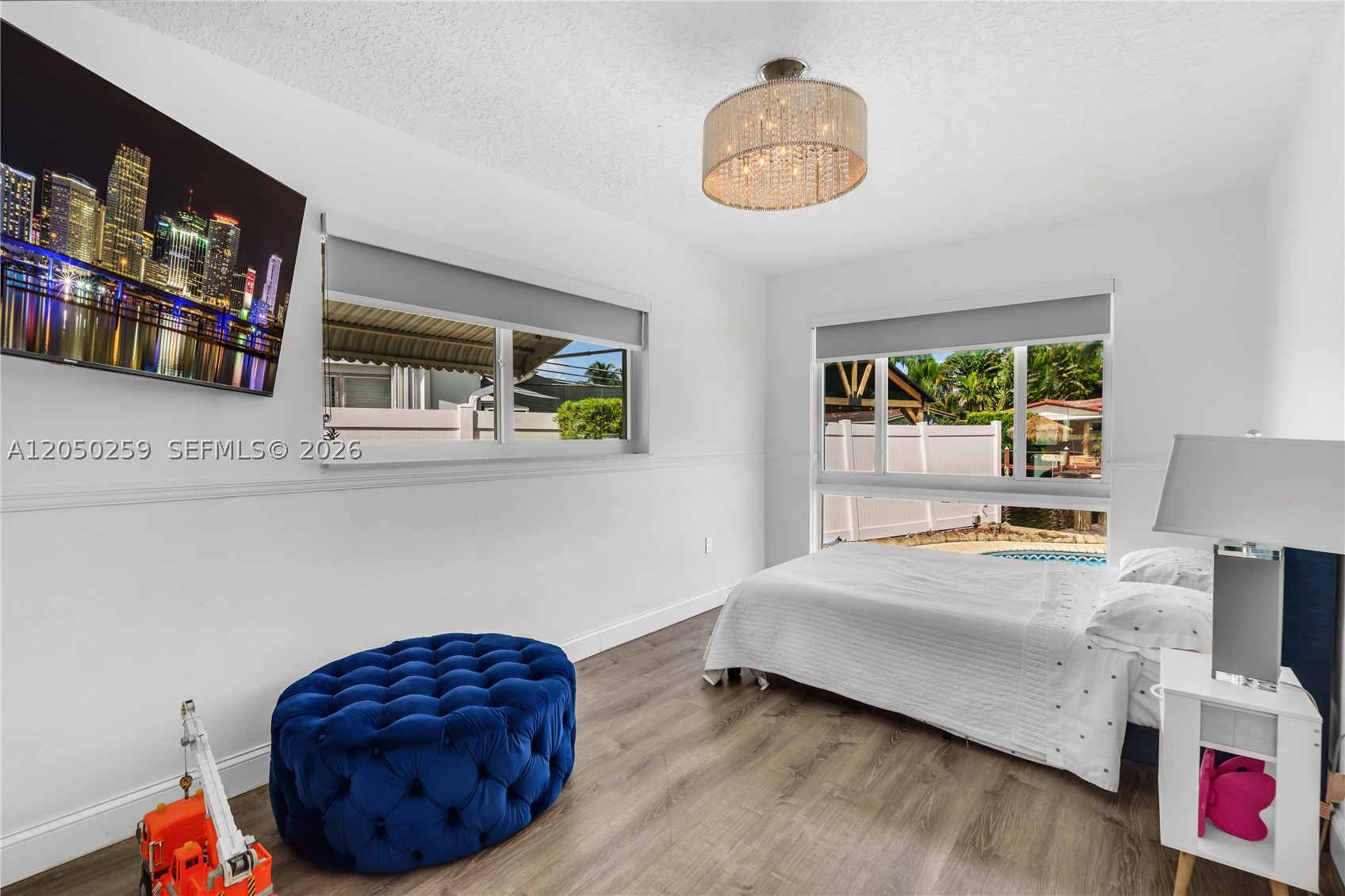 MIDDLE RIVER MANOR - Residential