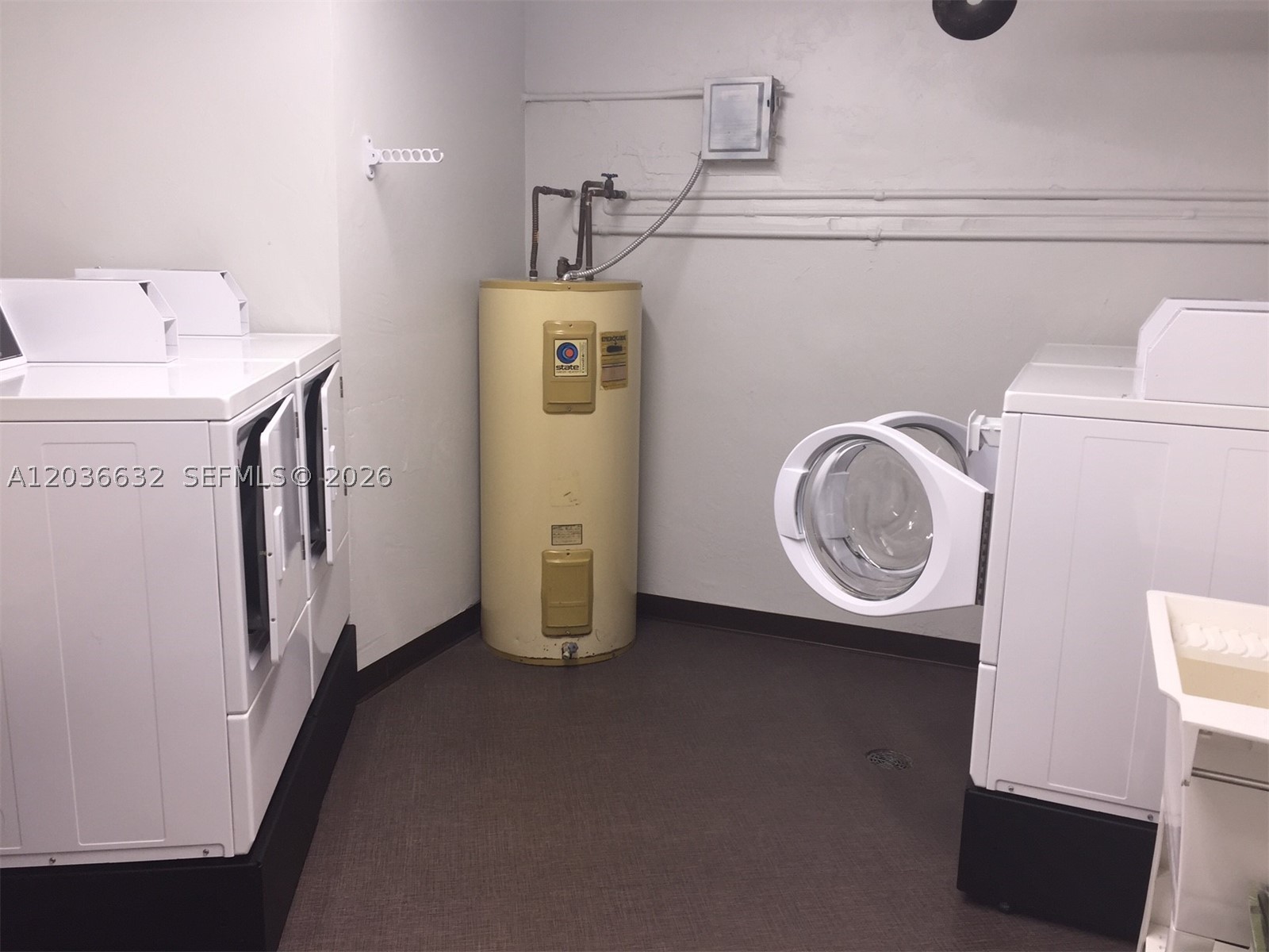 KENDALL GATE CONDO - Residential Lease